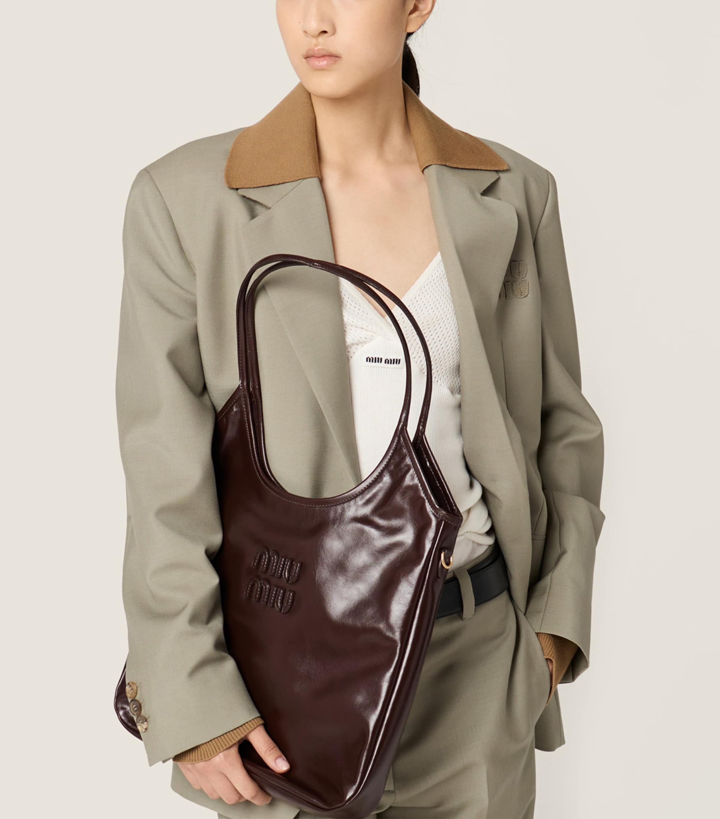 Patent Leather Ivy Tote Bag F0003 Image 8