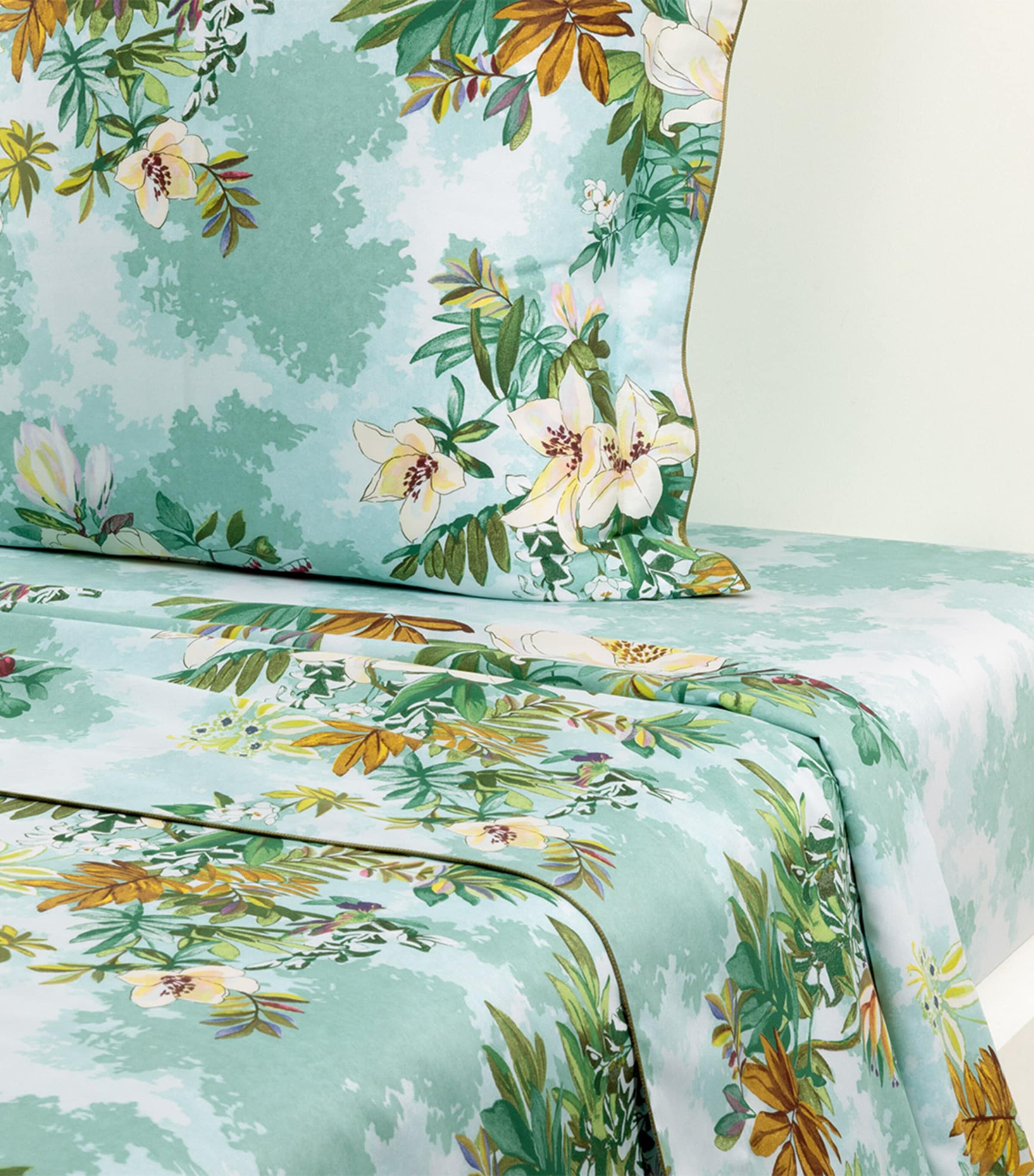 Panorama Double Flat Sheet (240cm x 295cm) MULTICOLOURED Image 3