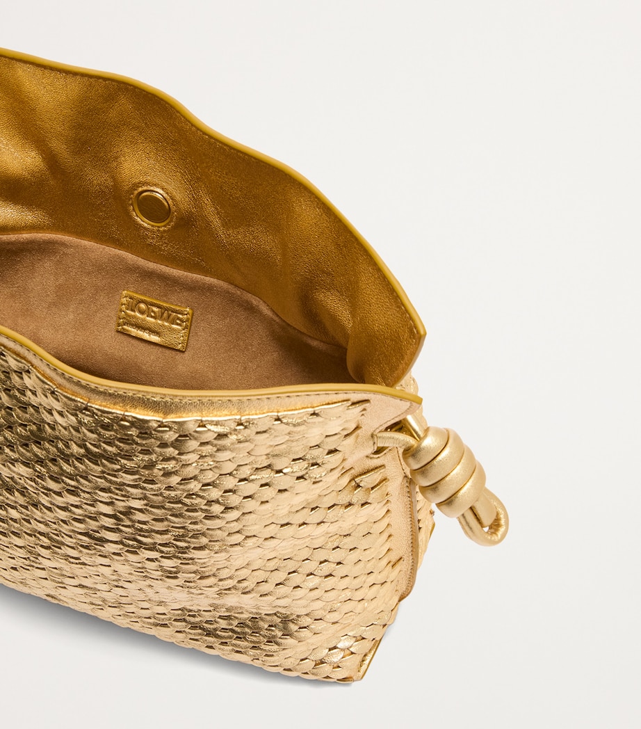 Medium Leather Scales Flamenco Clutch GOLD Image 7