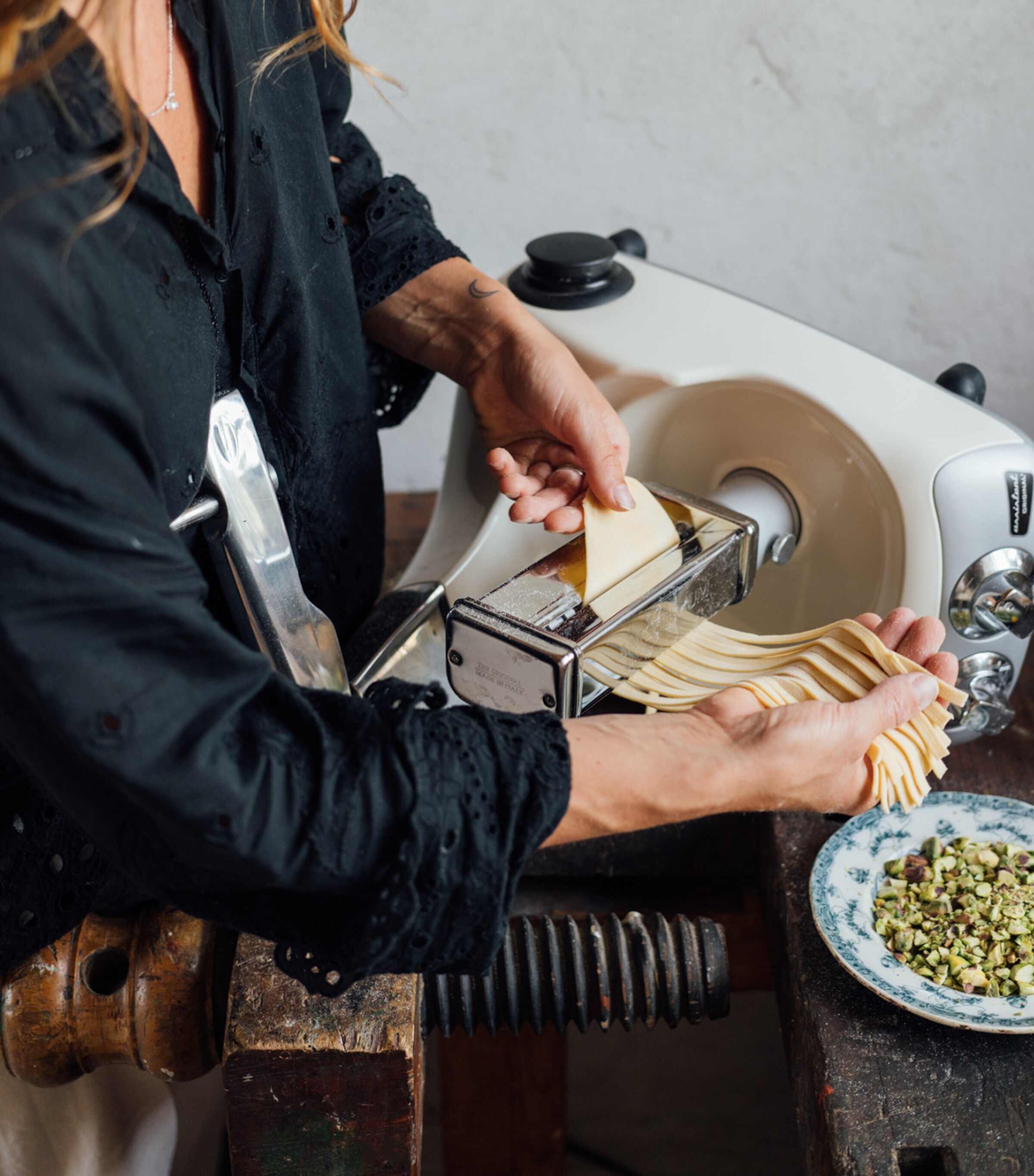 Pasta Roller and Cutter Attachment Kit SILVER Image 4