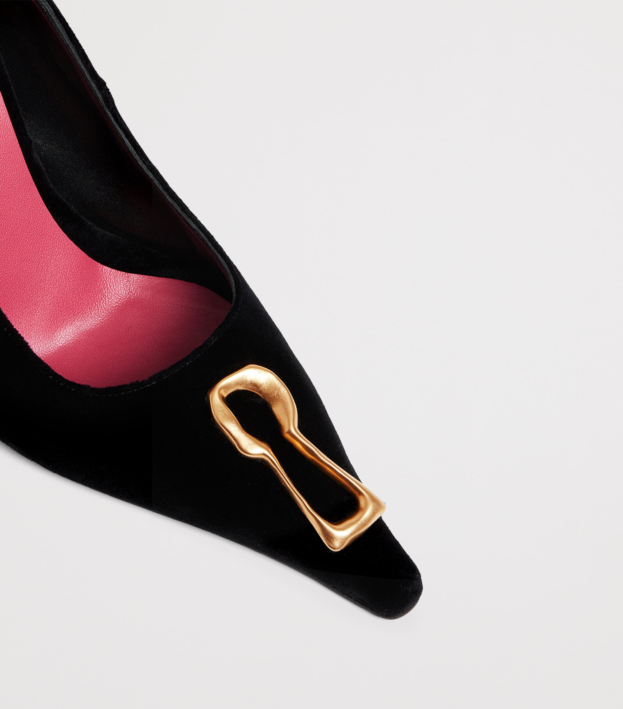 Velvet Keyhole Pumps 105 999 BLACK Image 6