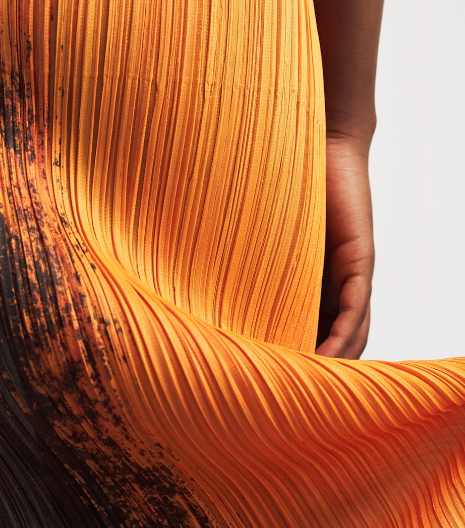 Jump Midi Skirt RED Image 6