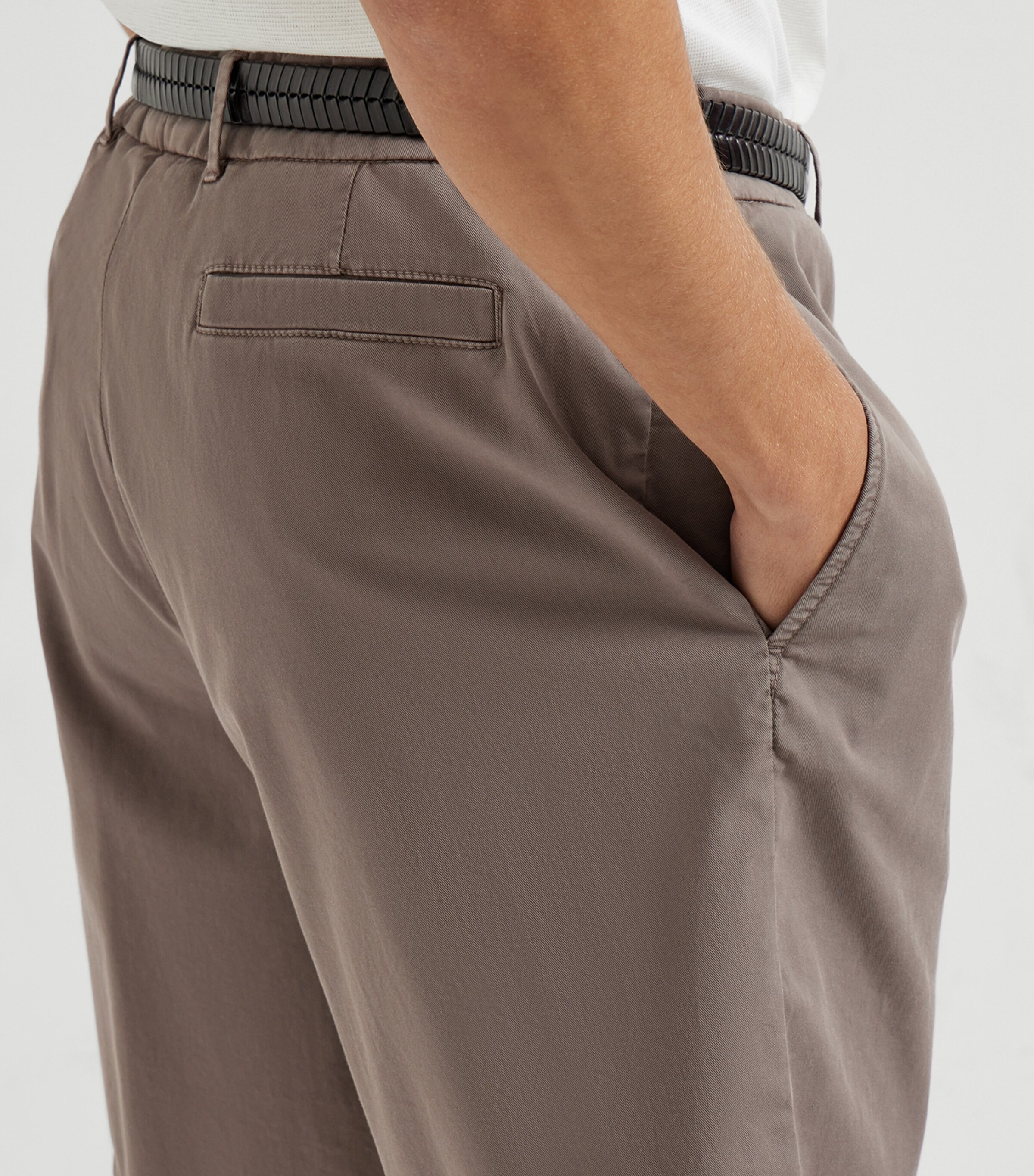Brunello Cucinelli Mens Garment-Dyed Cotton Gabardine Bermuda Shorts Image 6
