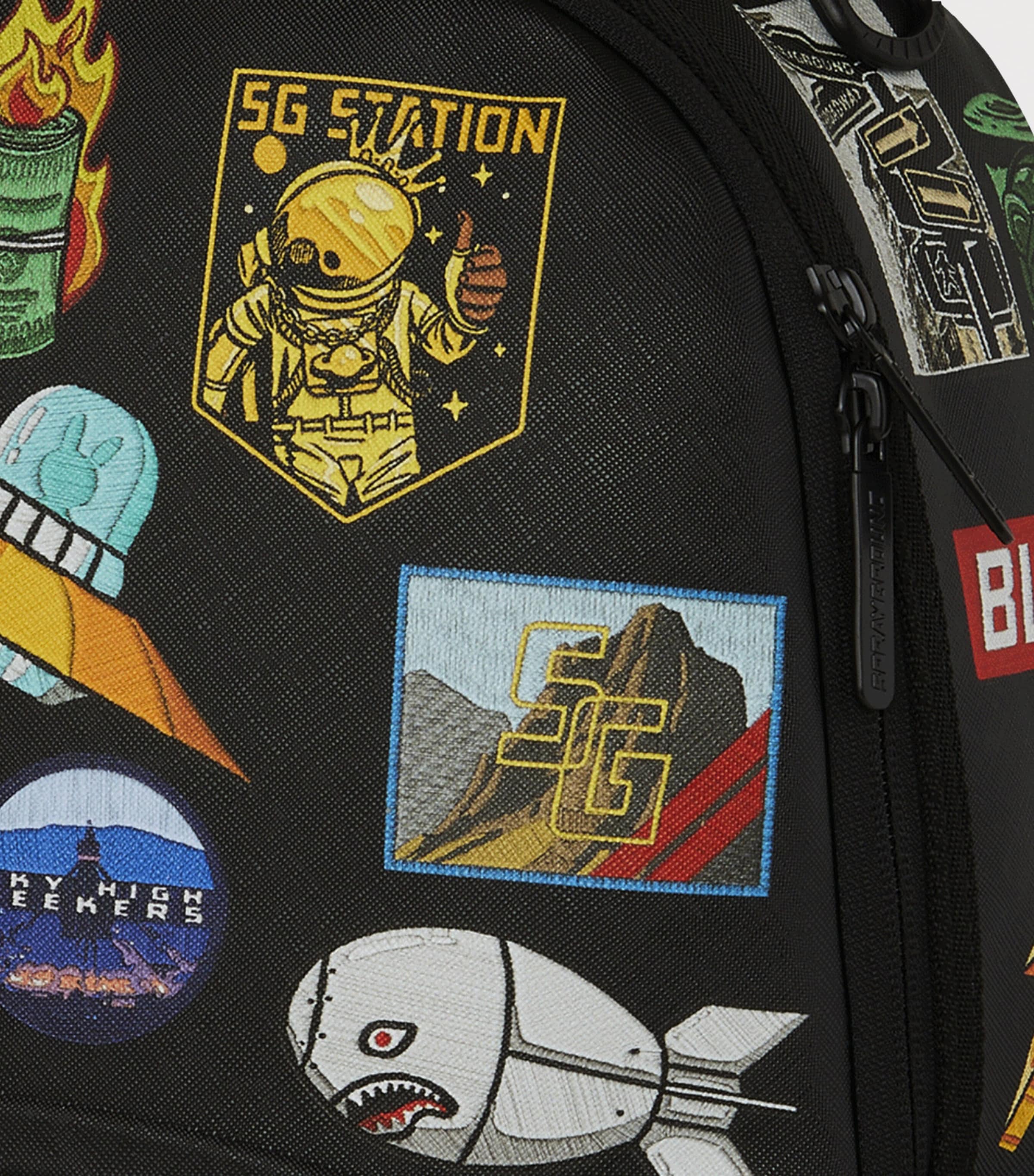 Embossed Patch Backpack BLACK Image 6