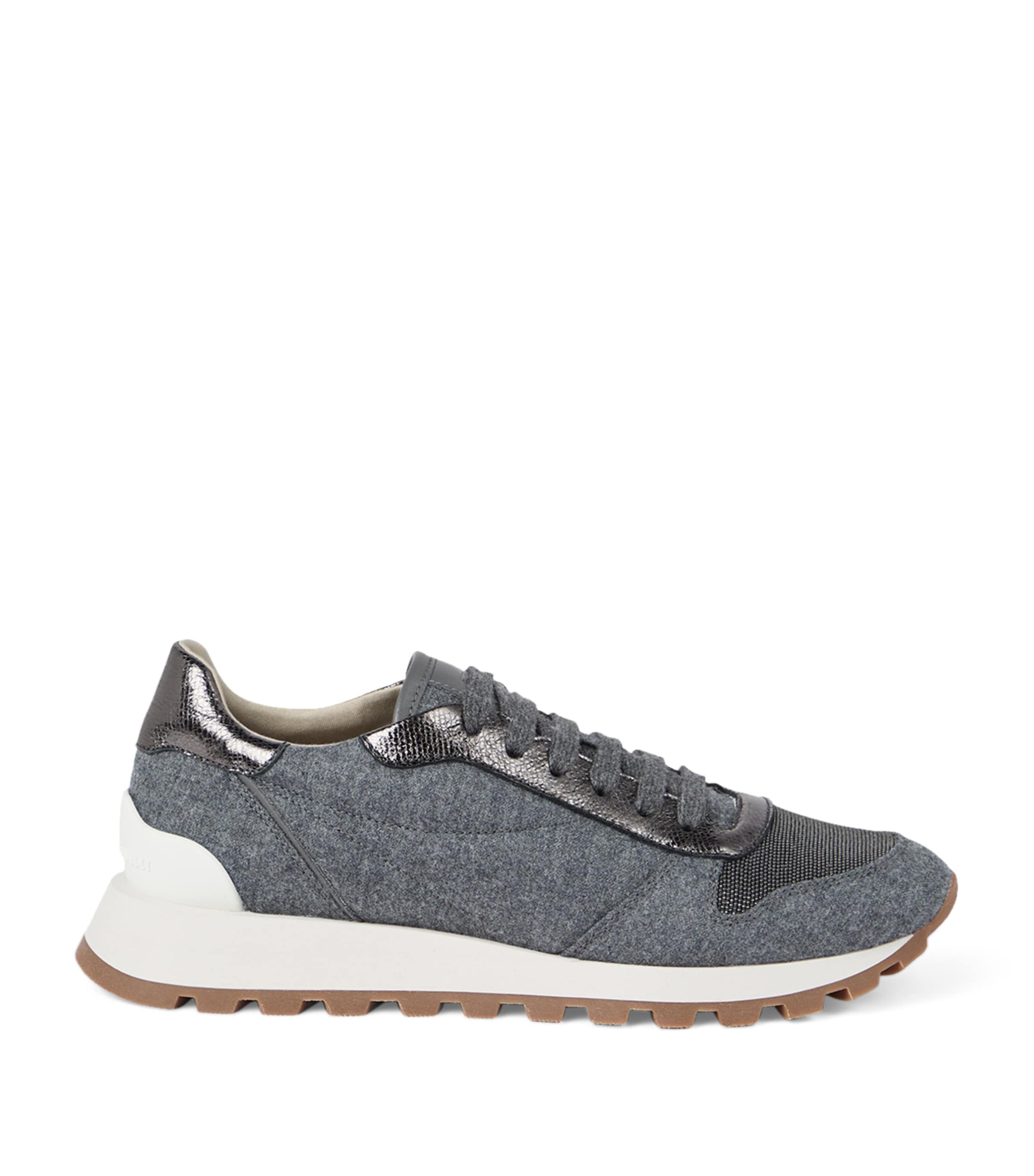 Brunello Cucinelli Low Top Sneakers With Contrast Sole And Textured Panels In Gray