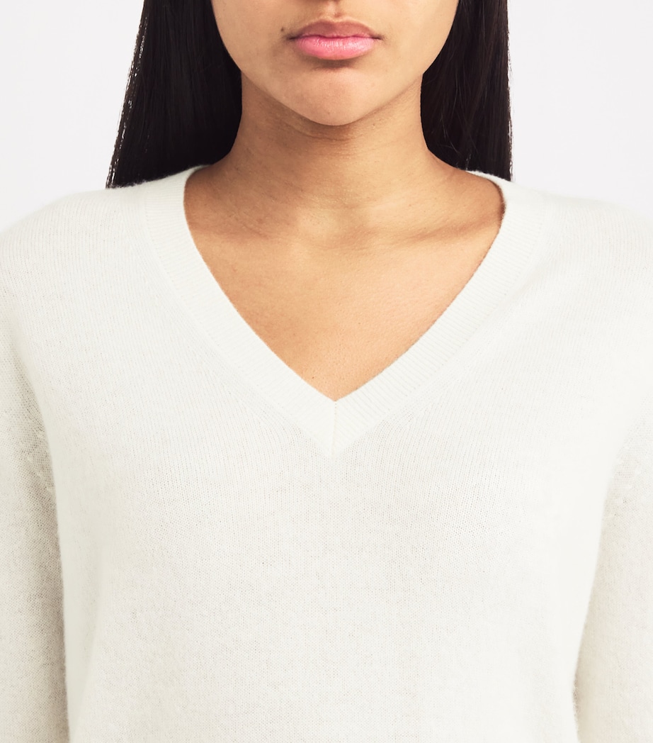 Cashmere V-Neck Sweater IVORY Image 6