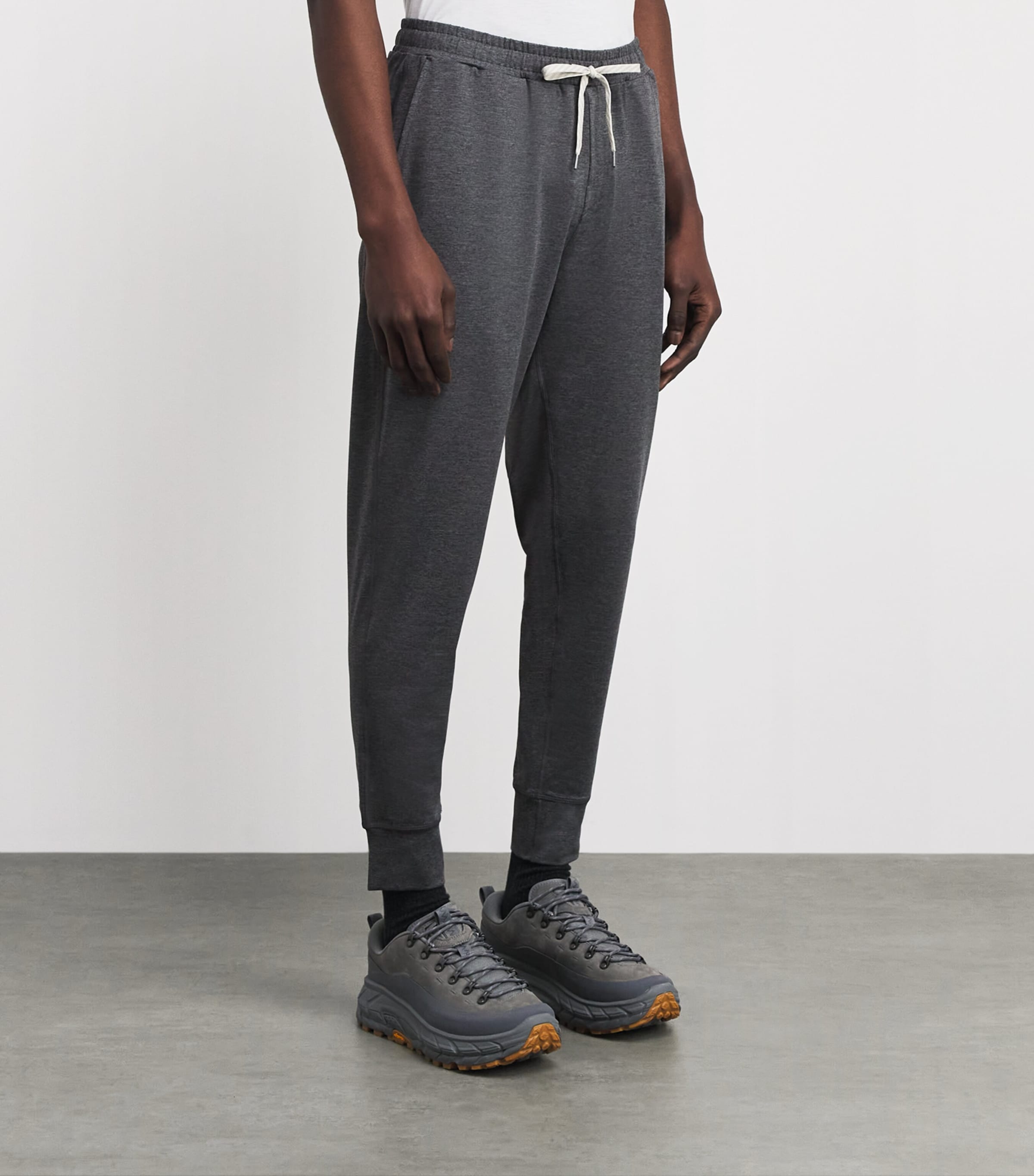VUORI Mens Sunday Performance Sweatpants Hcc/charcoal He Image 4