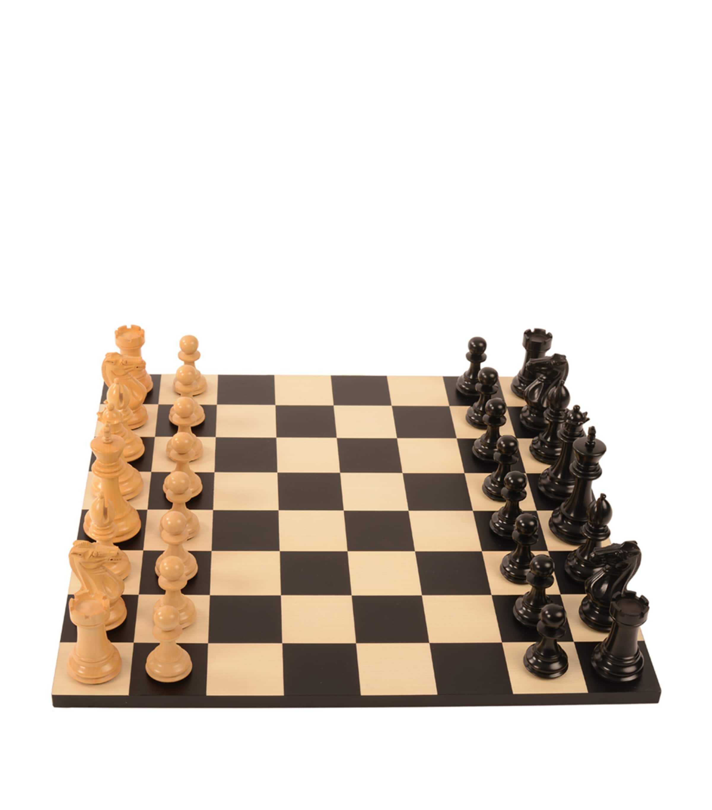 Purling Heritage Ebony V Boxwood Chess Set | Luxury Games | Chess Sets | Designers | Purling