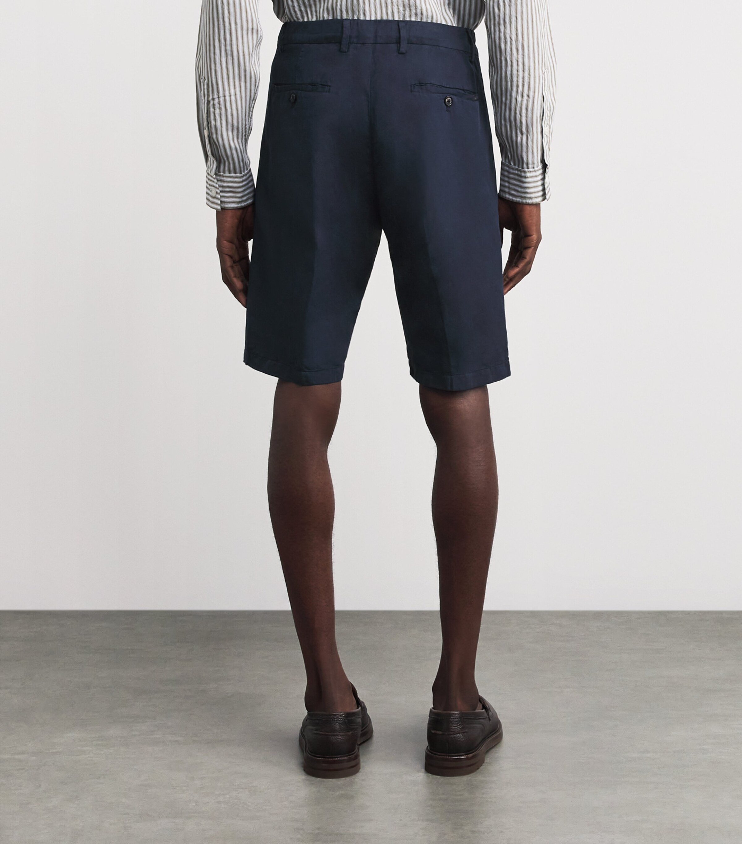 Cotton-Linen Bermuda Shorts 013 BLUE Image 4