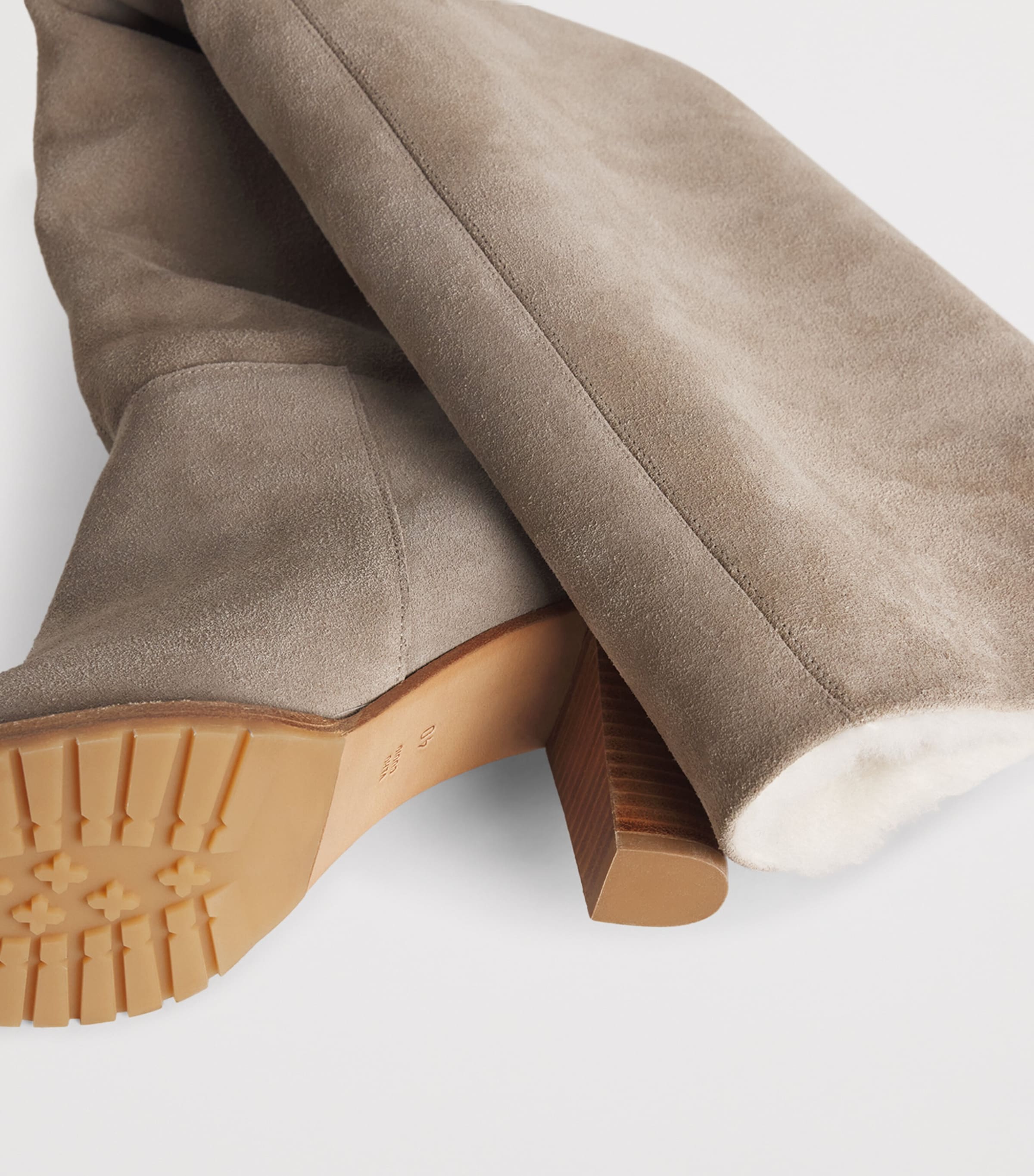 Merino Shearling Knee-High Boots 85 A2192 Image 7