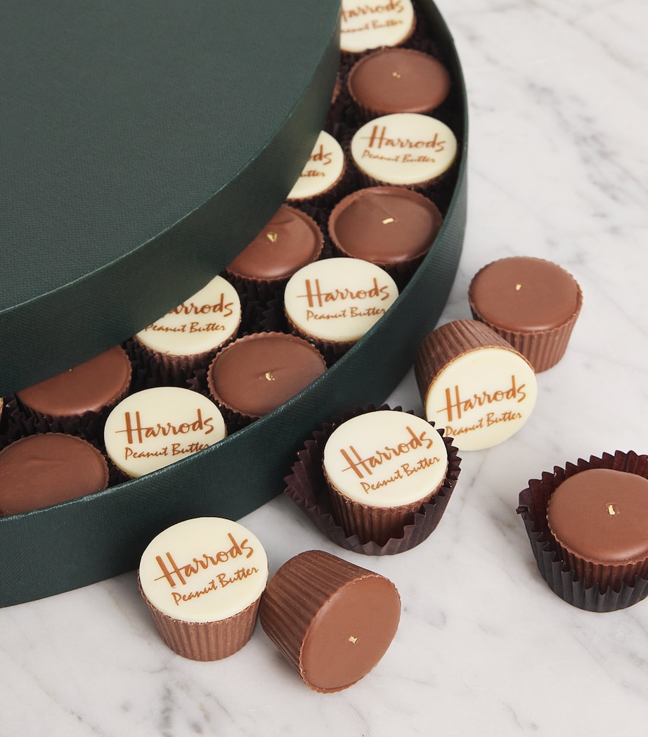 Belgian Peanut Butter Chocolate Selection (1kg) NO COLOUR Image 3