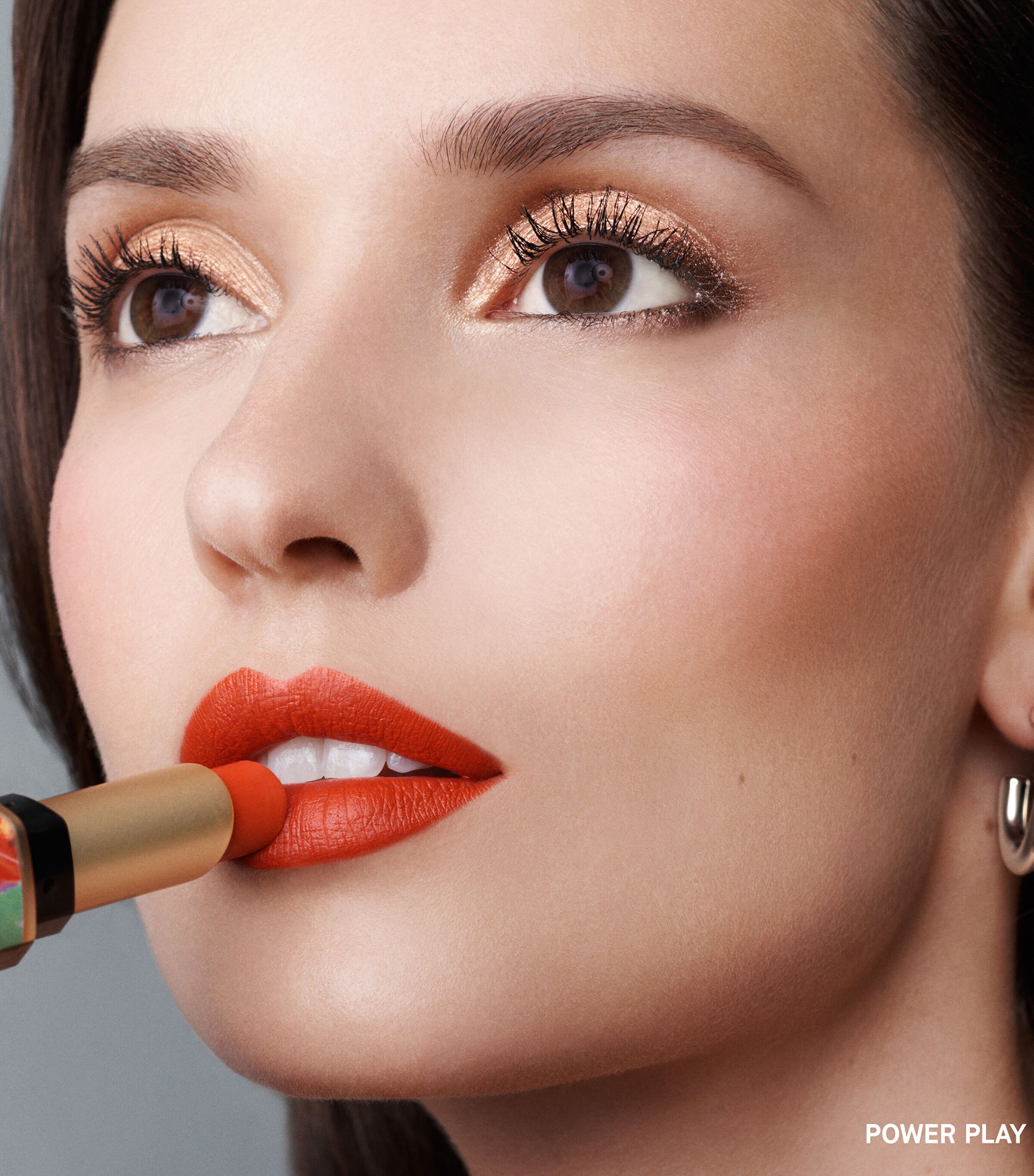 Bobbi Brown Luxe Matte Lipstick Red Carpet Image 4