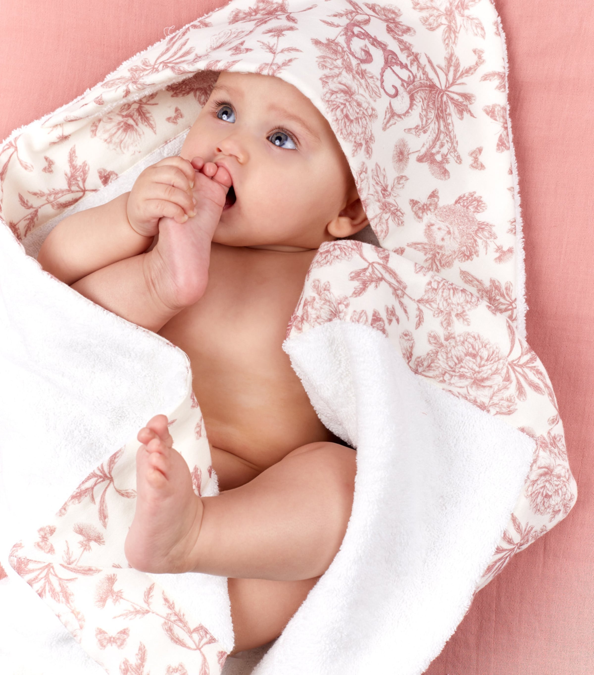 Tartine et Chocolat Printed Hooded Towel Blush Image 2