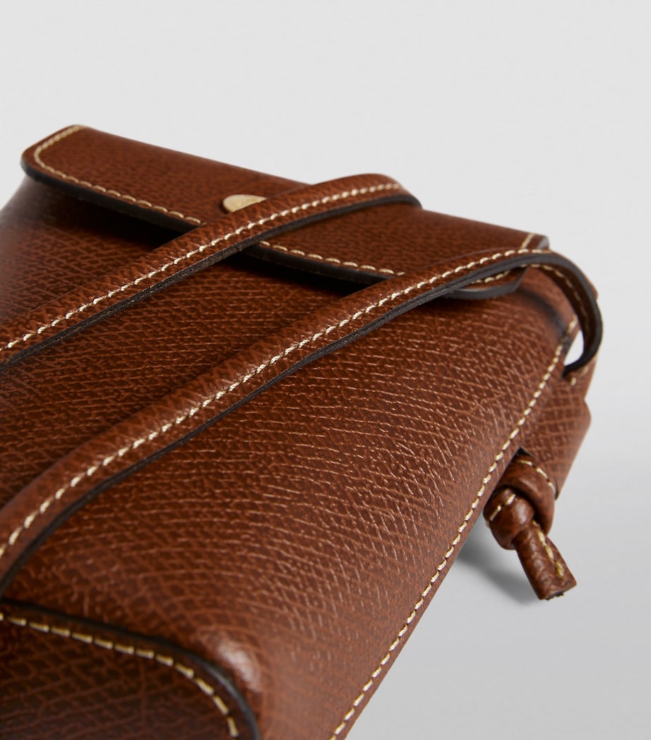 Leather Épure Phone Case with Strap 035 BROWN Image 7