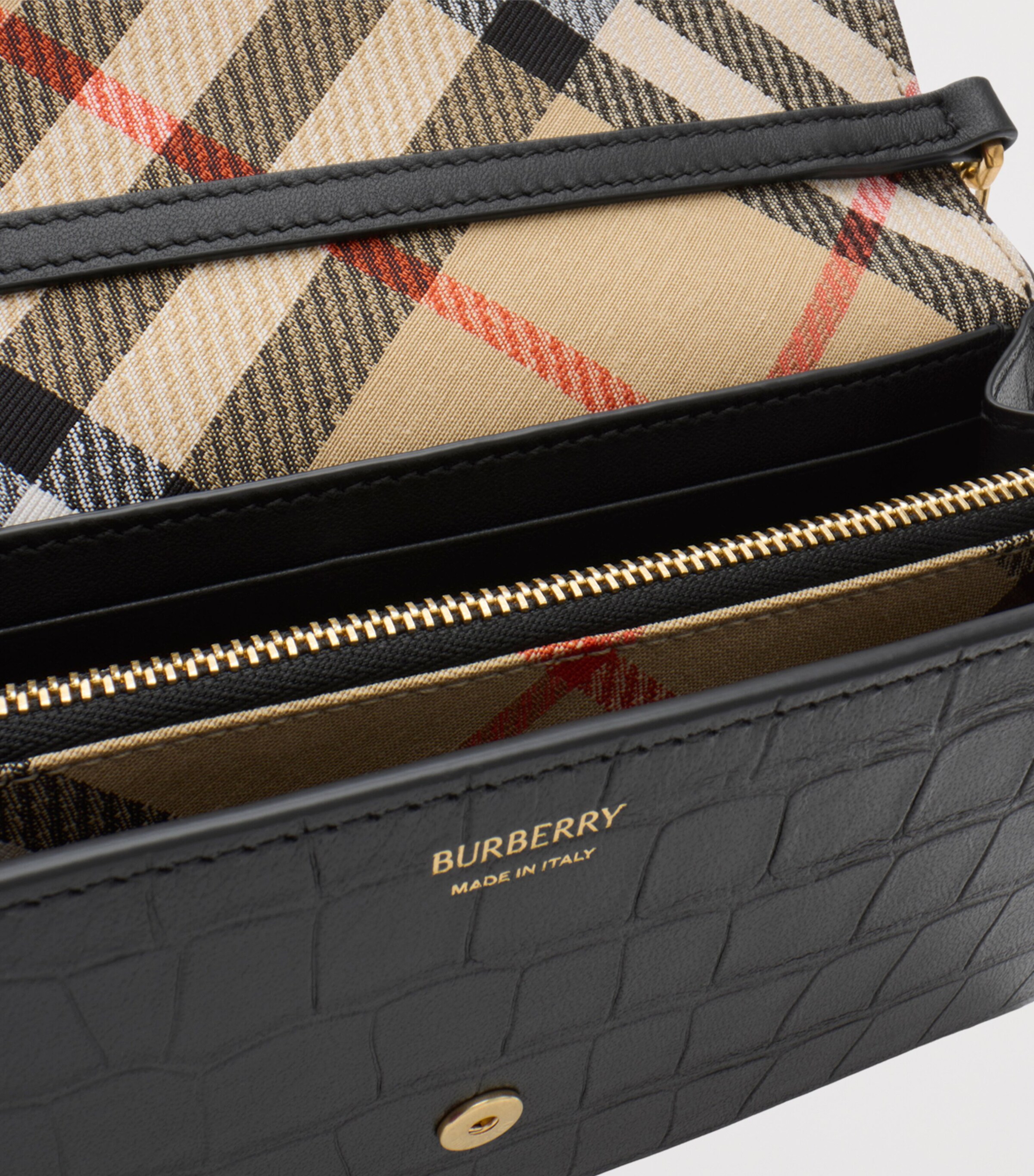 Burberry Croc-Embossed Leather Chain Strap Cotswolds Wallet Black Image 4