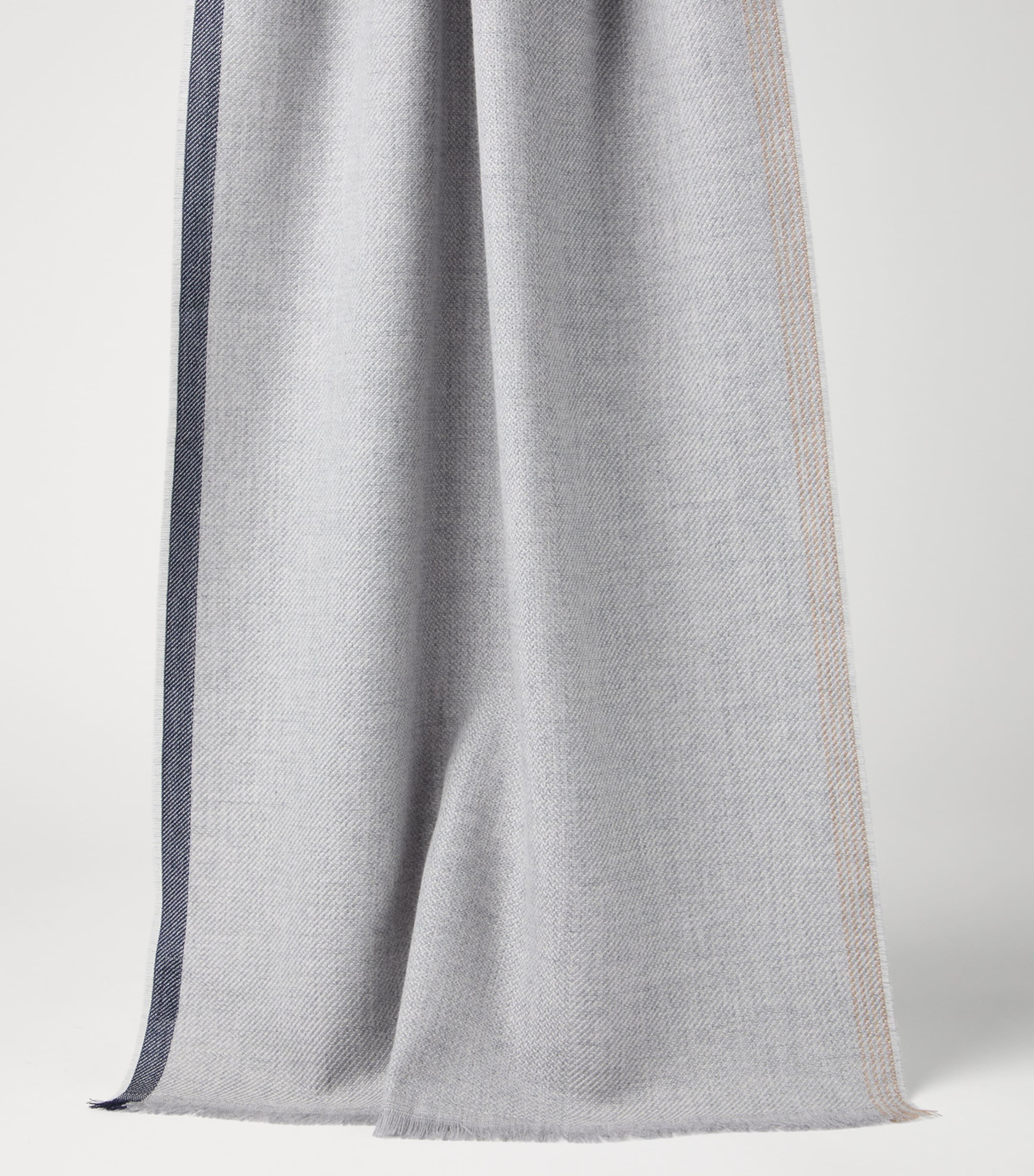 Wool-Cashmere Diagonal Scarf CH028 Image 2