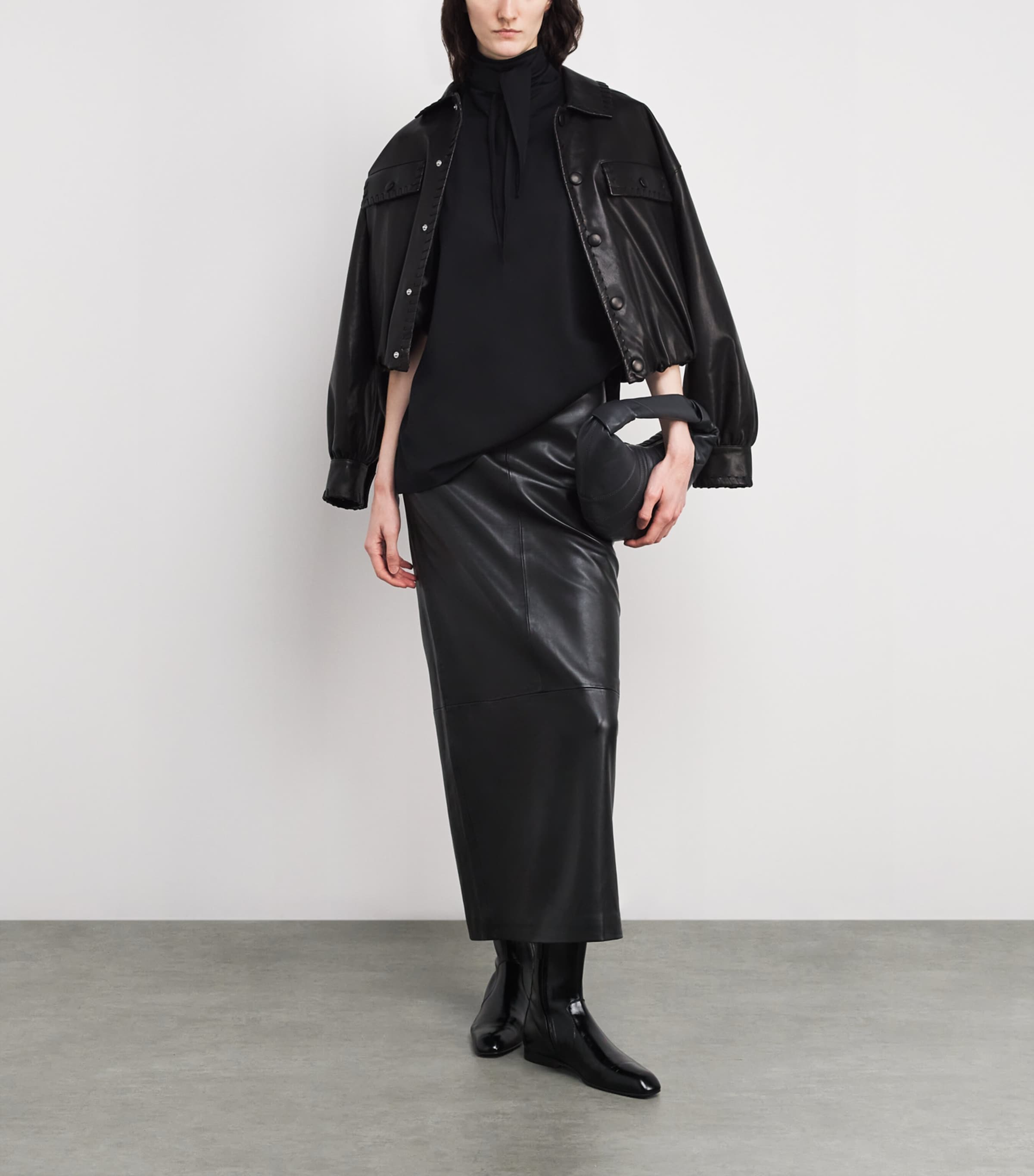 Cotton Foulard T-Shirt BK999 BLACK Image 2