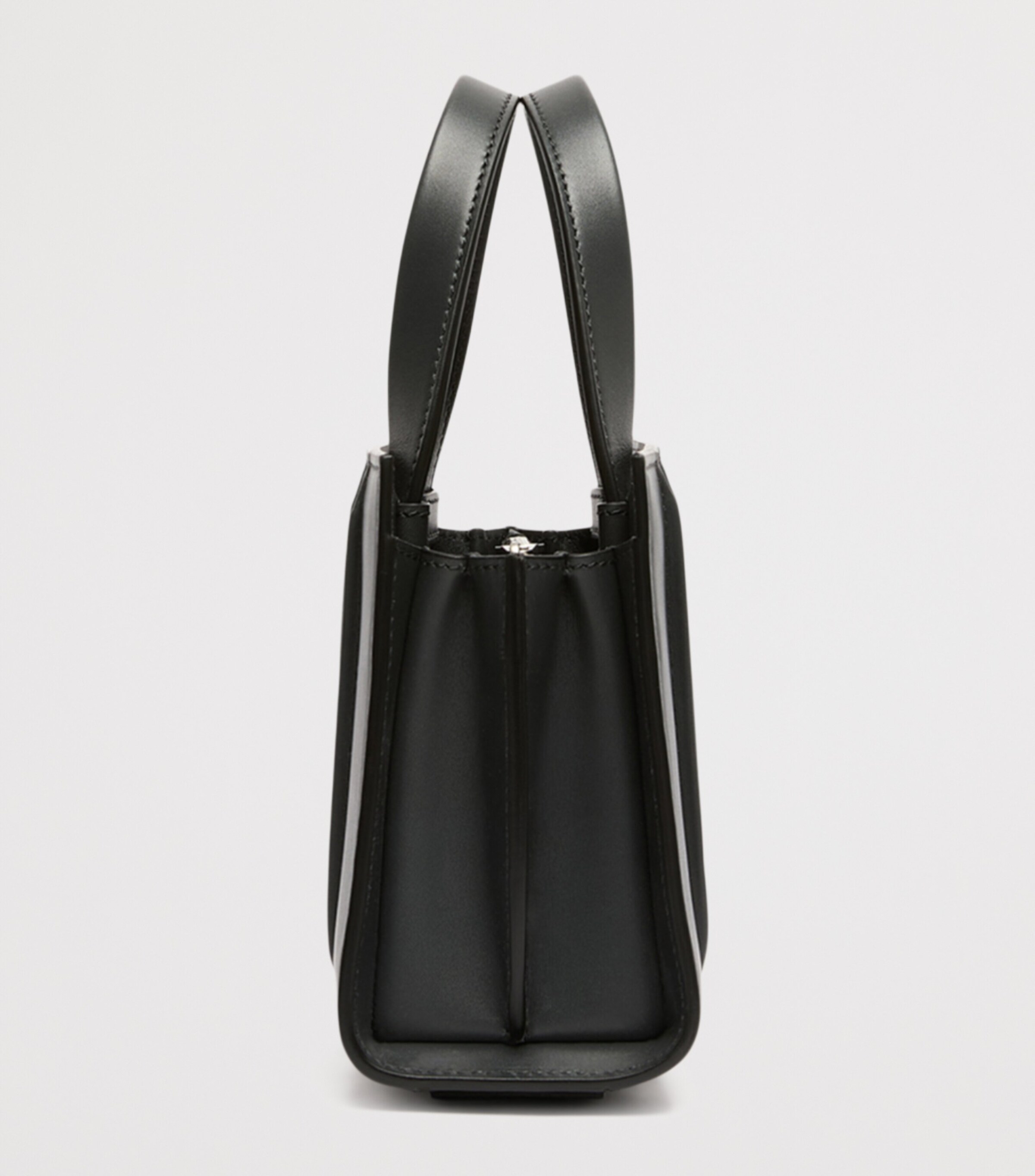 Max Mara Micro Quilted Whitney Top-Handle Bag Medium Grey Image 3