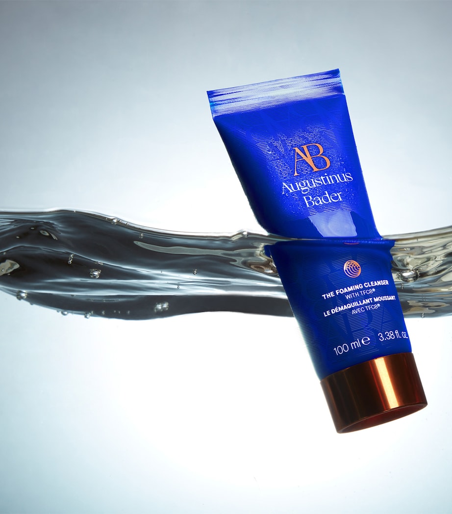 The Foaming Cleanser (100ml) NO COLOUR Image 3