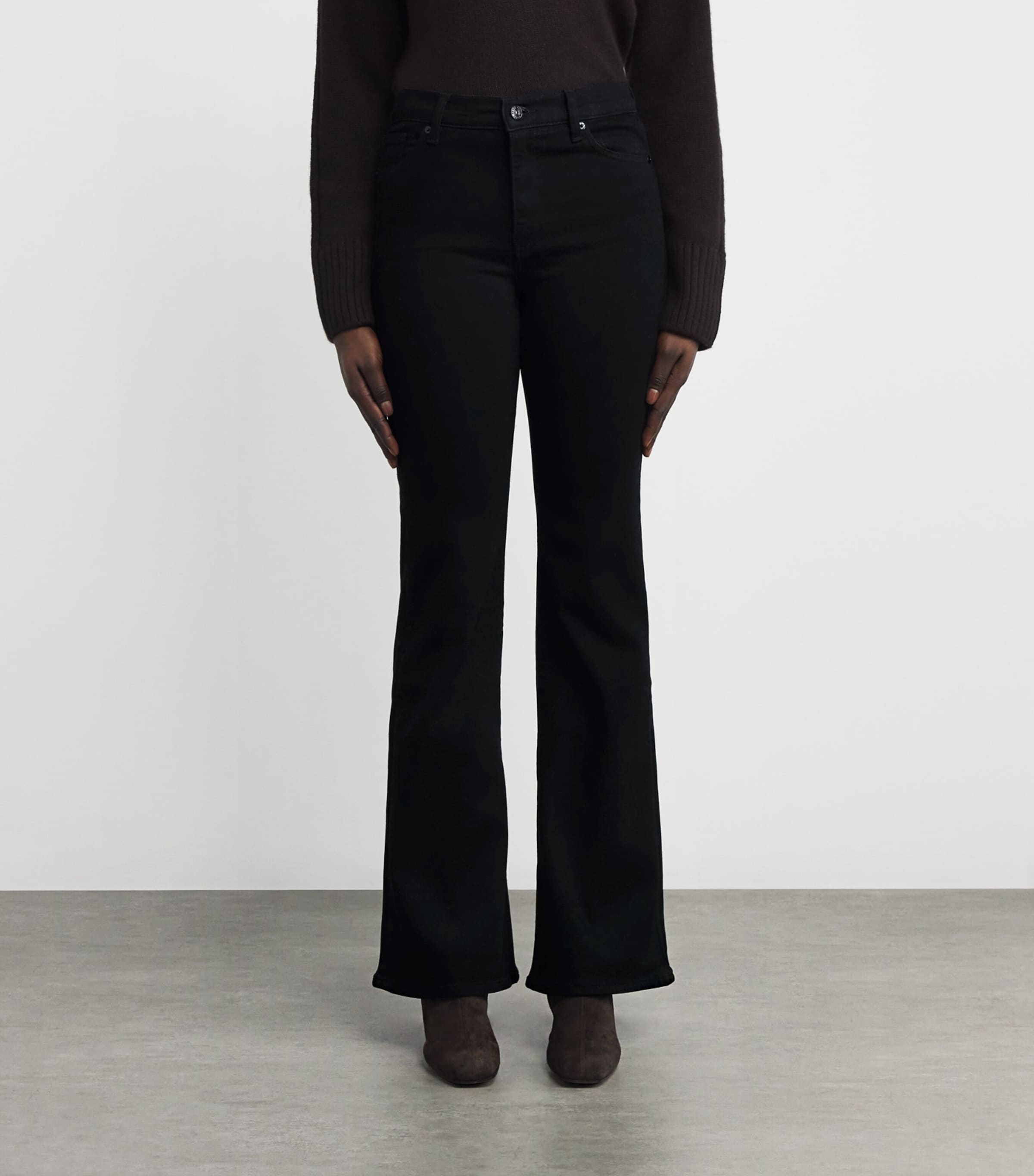 The Icon Flared Jeans BLACK Image 3