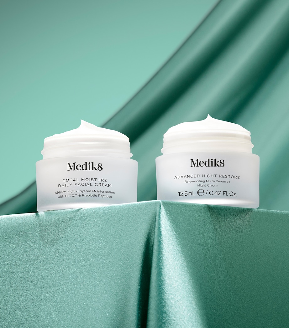 Hydration Heroes Gift Set NO COLOUR Image 2