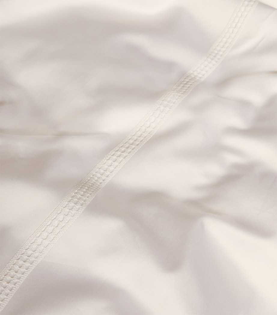 Supima Cotton Sateen Wilton Super King Duvet Cover (260cm x 220cm) WHITE Image 4