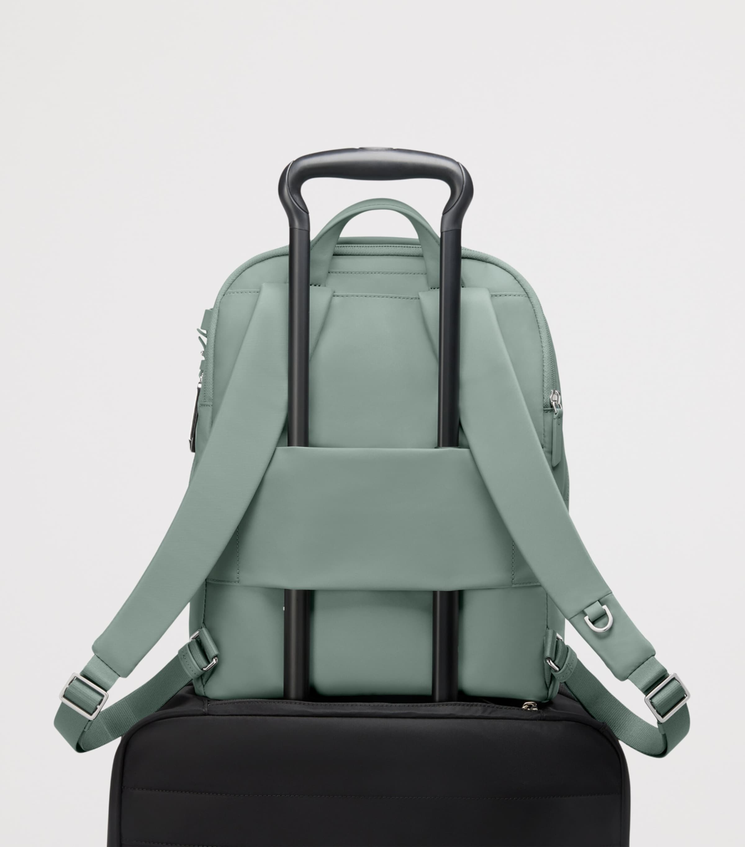 Voyageur Halsey Backpack THYME A639 Image 4