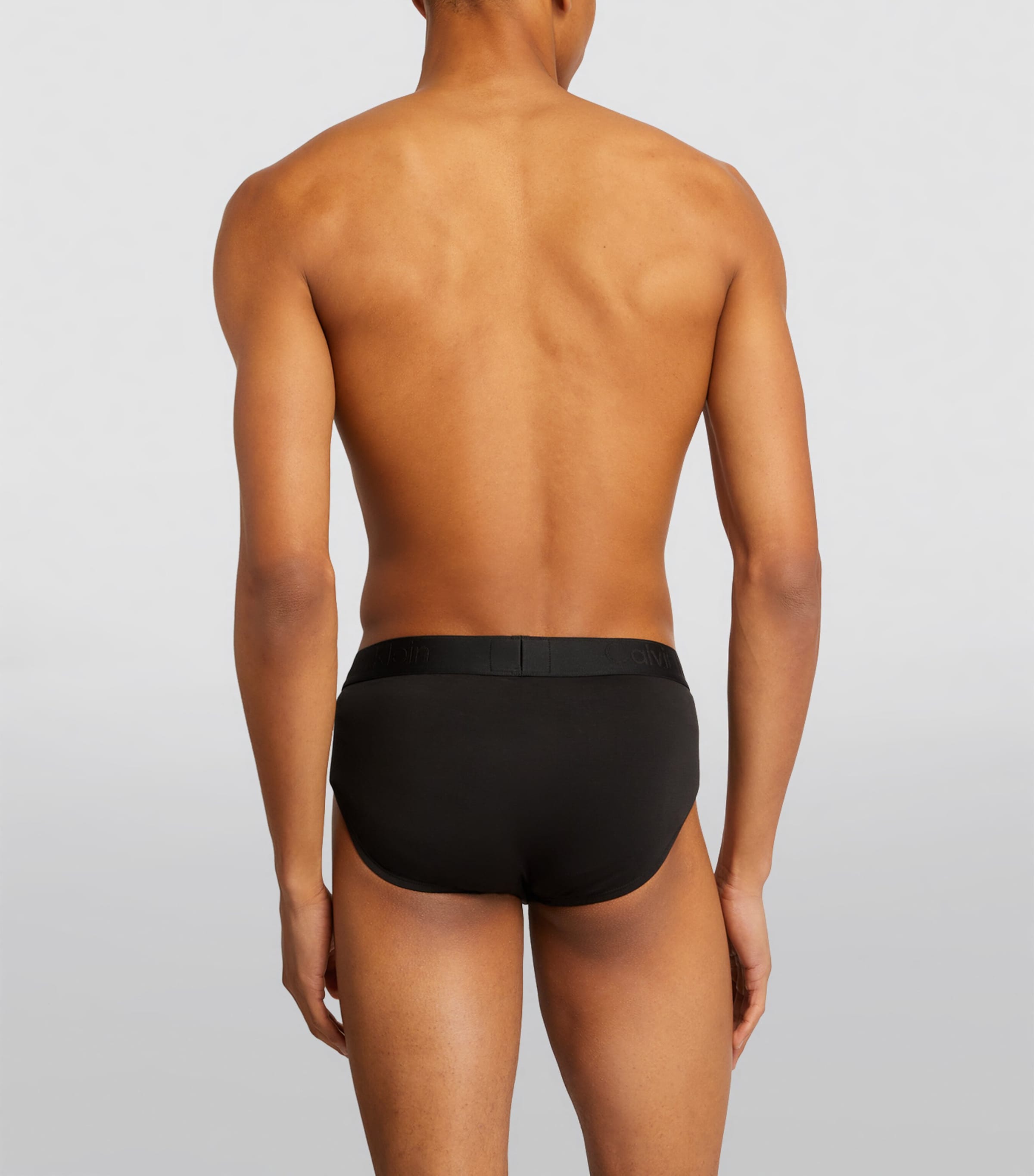 Low-Rise Tonal Briefs (Pack of 3) UB1/BLACK Image 3