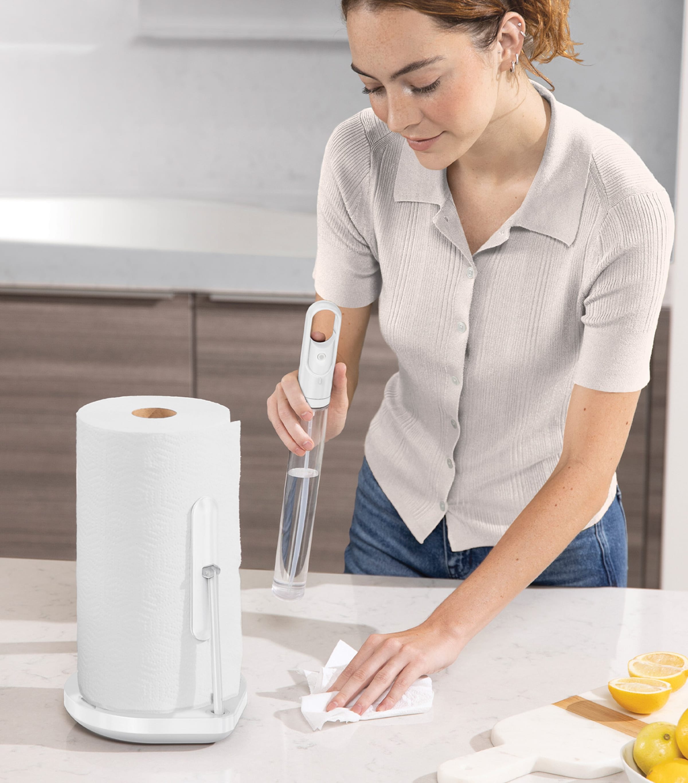 Paper Towel Holder and Spray Pump WHITE Image 3