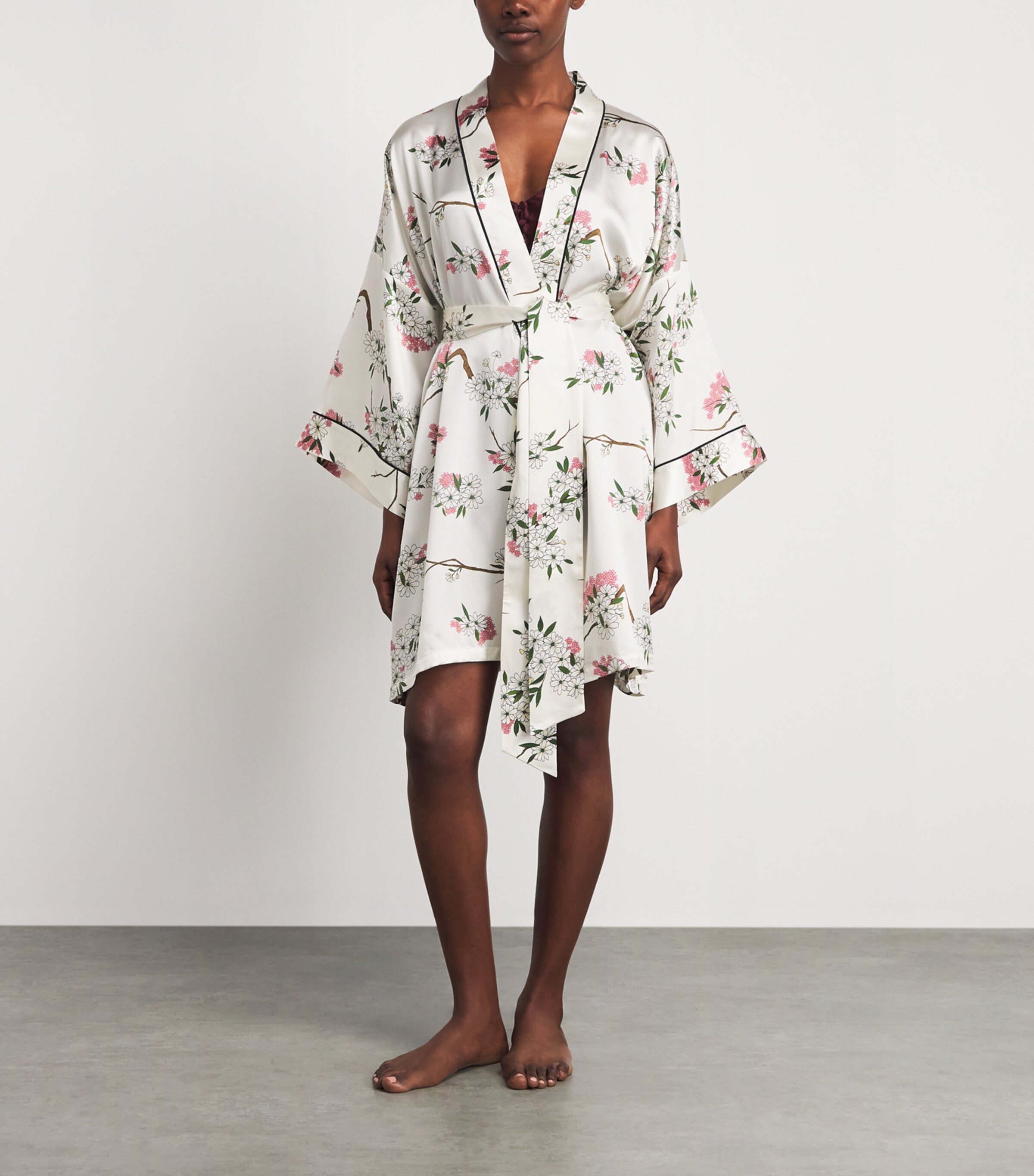 Olivia von Halle Womens Silk Floral Mimi Short Robe Ana Image 2