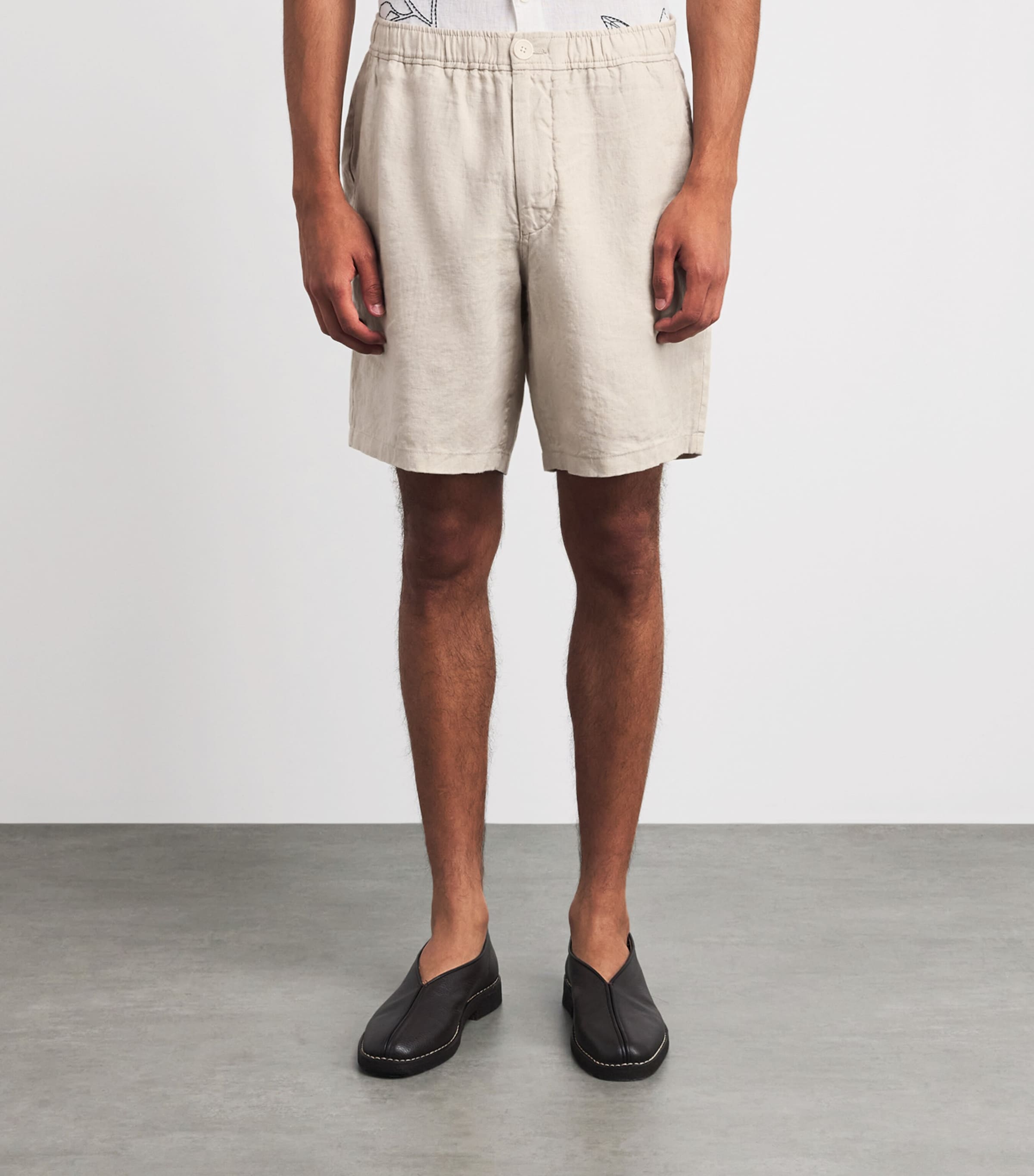 Wax London Mens Linen Kurt Shorts Beige Image 4