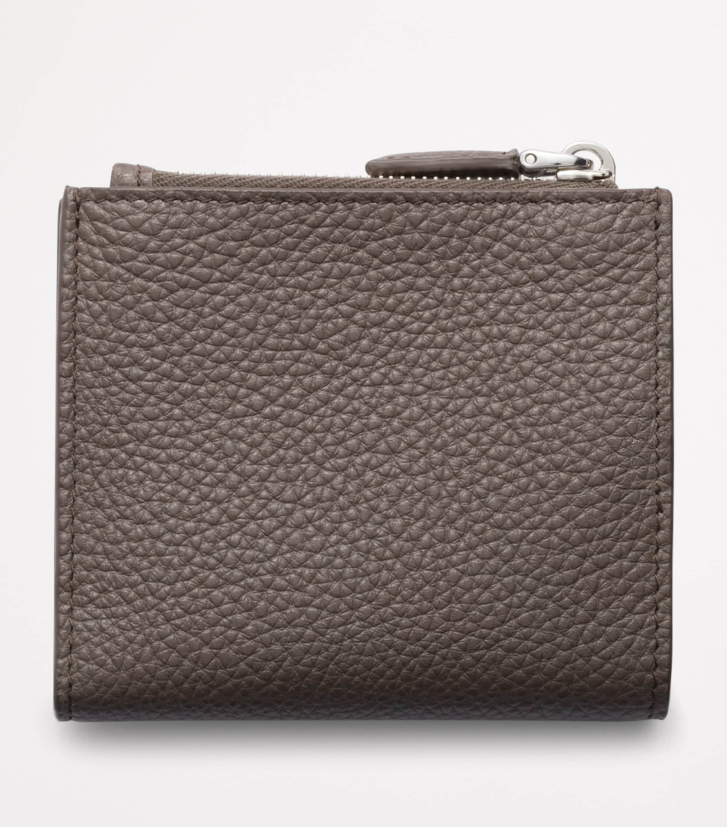 Grained Leather Triangle Wallet F0218 Image 3