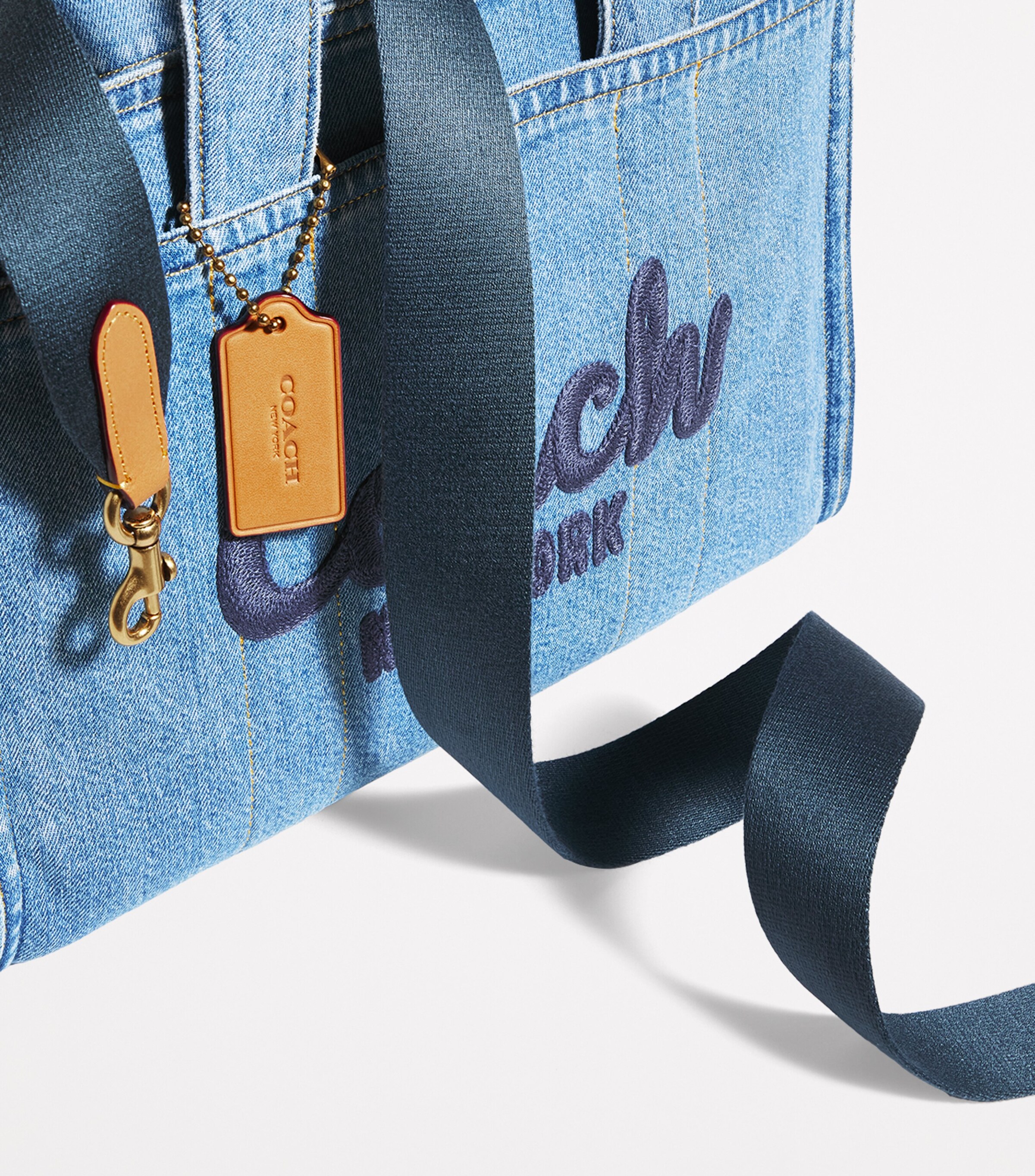 バッグ COACH Tote Bag Canvas Logo Denim scarf Coach Blue Denim Cargo Tote Bag | Harrods UK
