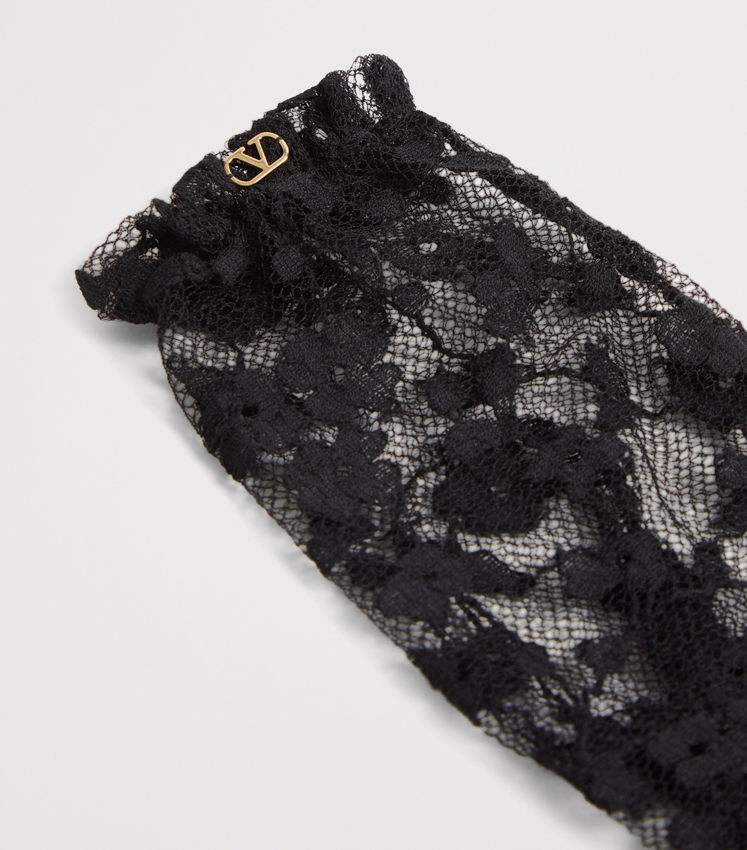 【関税&送料込】Valentino Garavani Black Mesh Vlogo Gloves Valentino Garavani: Black VLogo Signature Gloves | SSENSE
