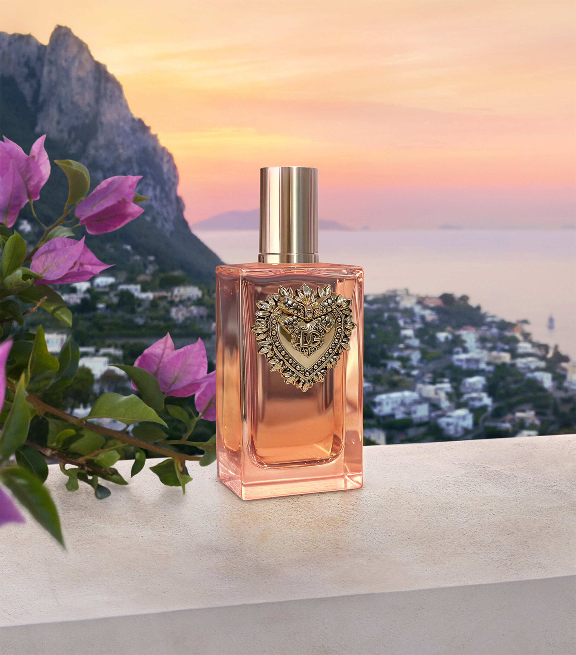 Devotion Eau de Parfum Intense (100ml) NO COLOUR Image 7