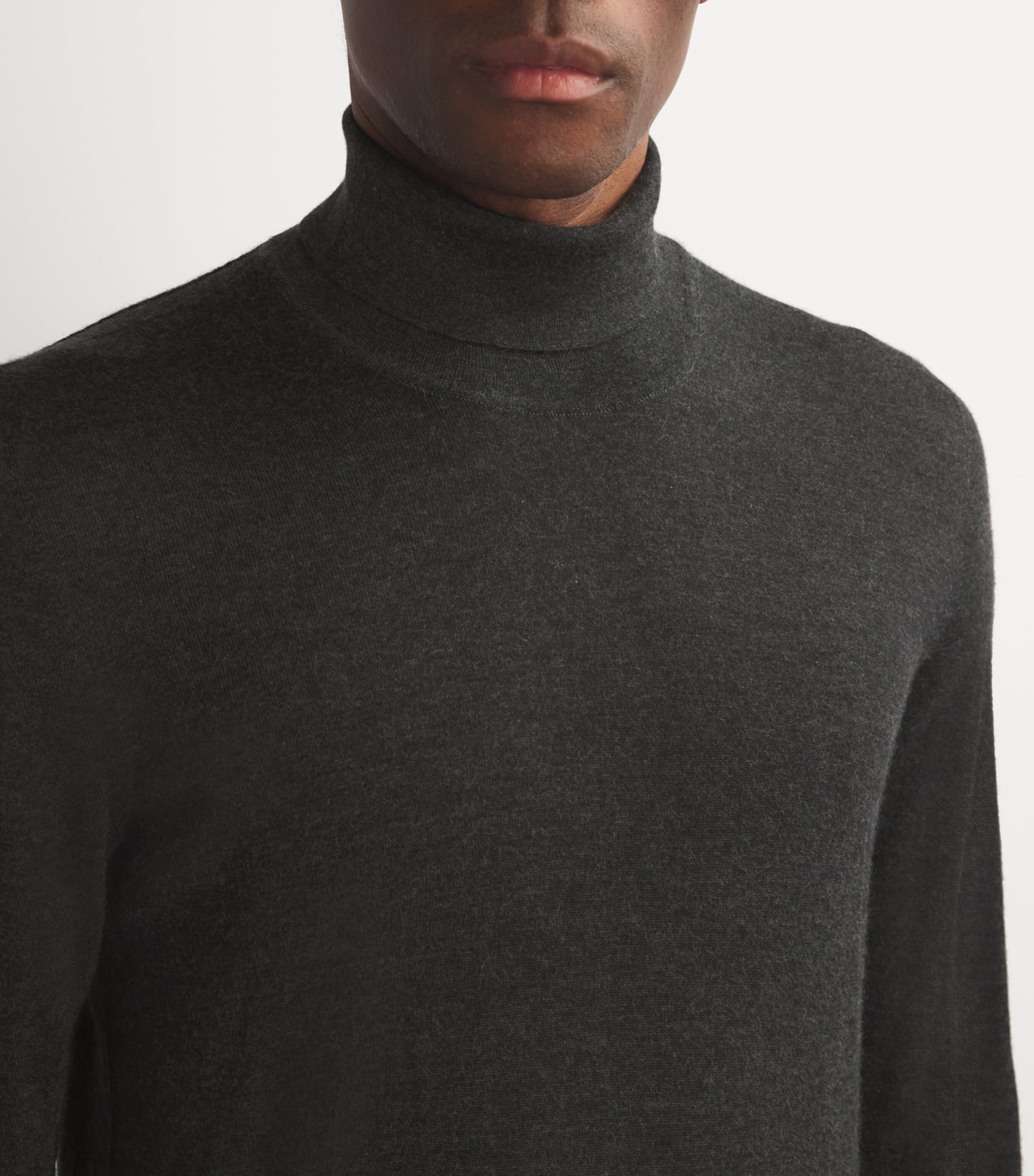 Superfine Cashmere Rollneck Sweater HA7180 CHARCOAL Image 6