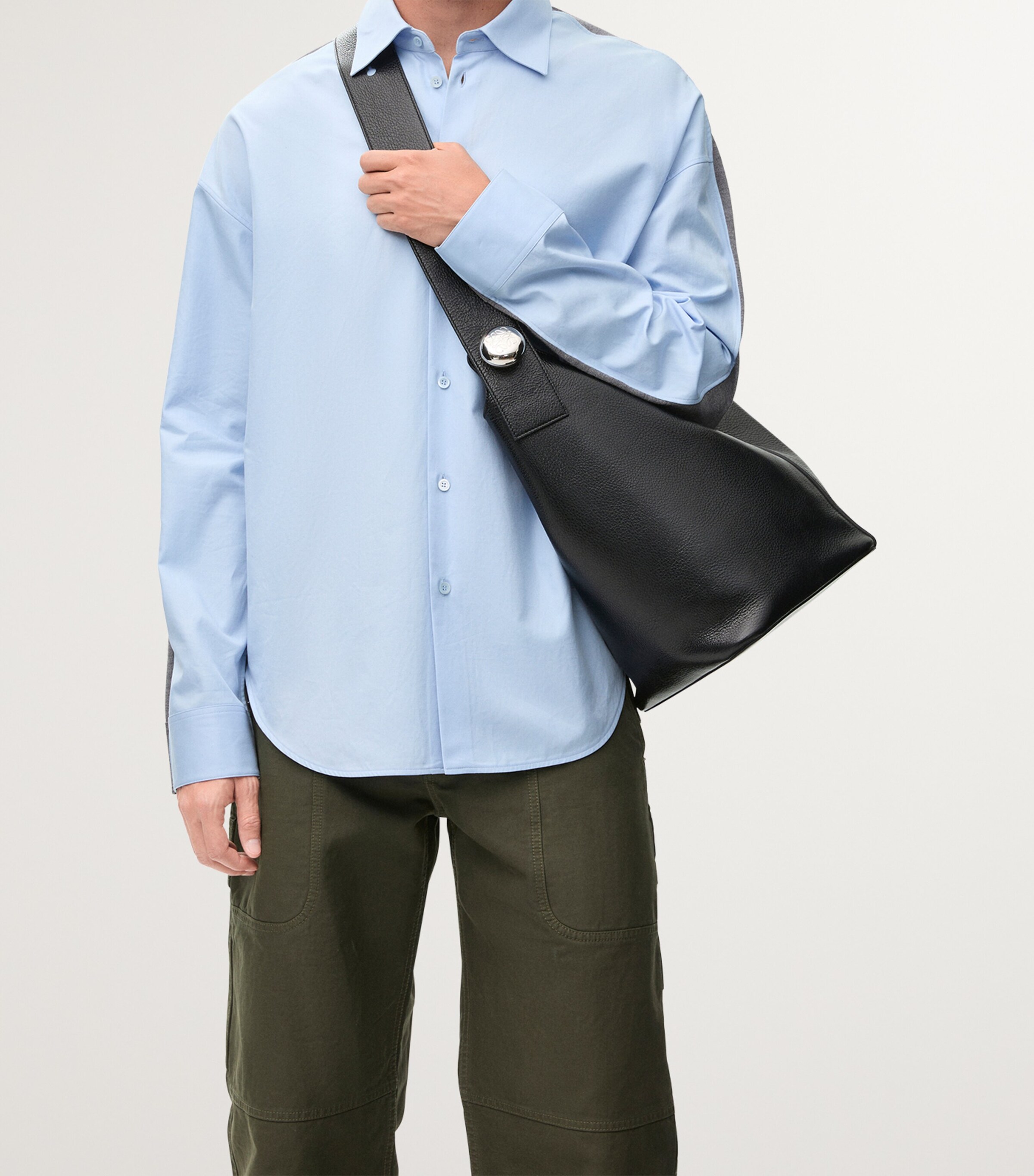 Large Leather Pebble Bucket Bag BLACK Image 8