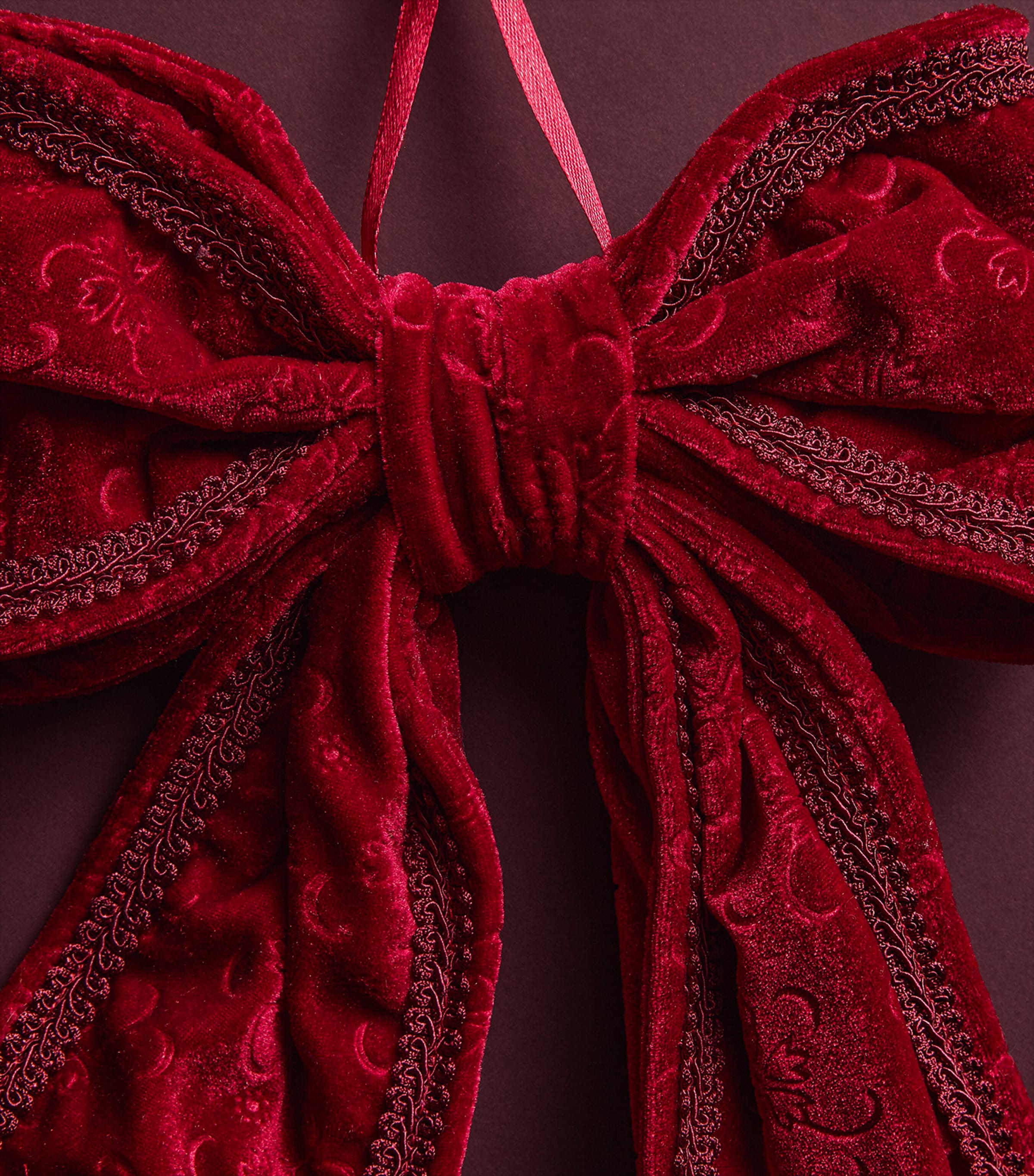 Luxury Garland Velvet Lace-Embellished Bow Tree Decoration Deep Red Image 2
