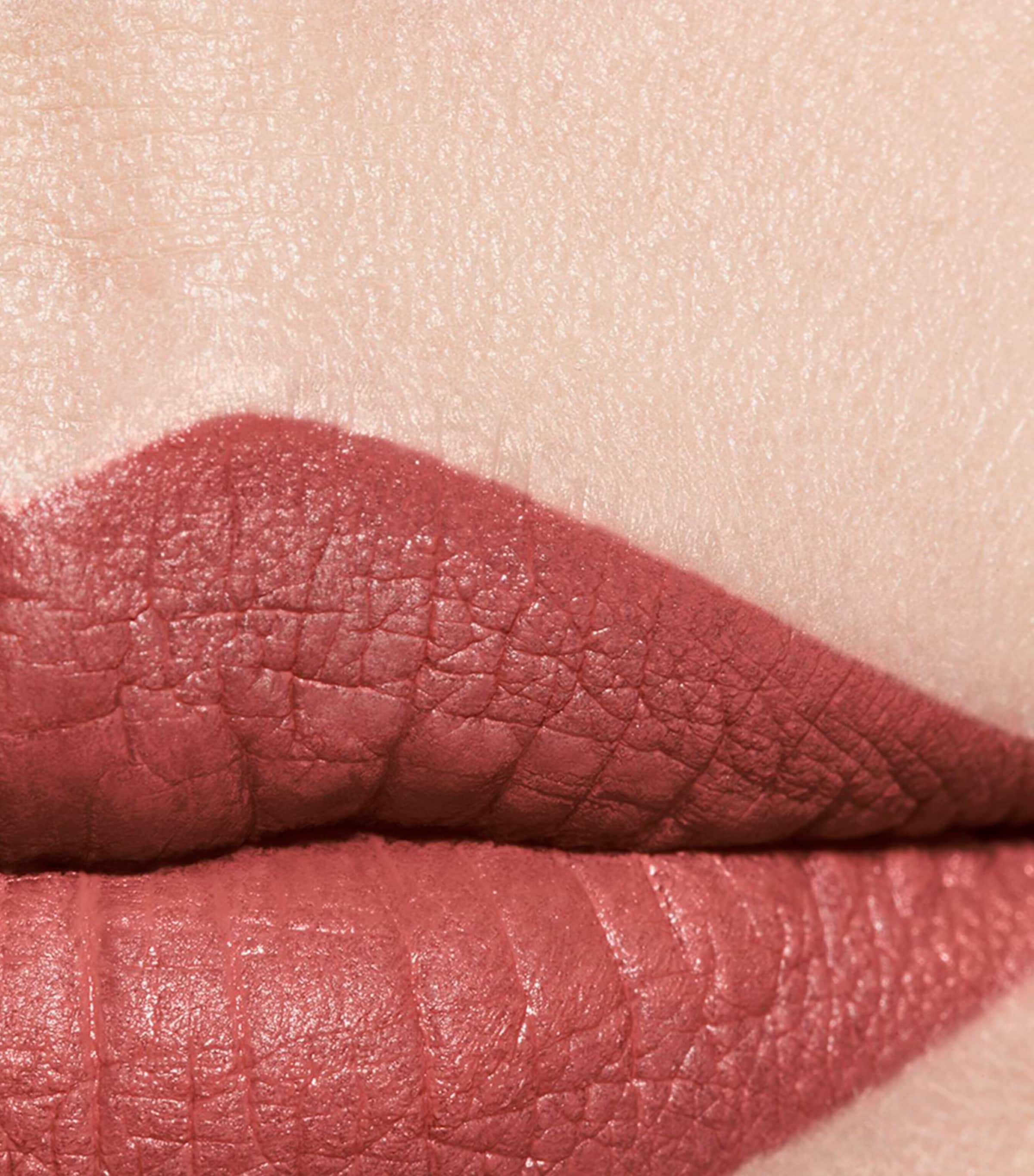 CHANEL ROUGE ALLURE VELVET LIMITED EDITION – Luminous Matte Lip Colour Image 3