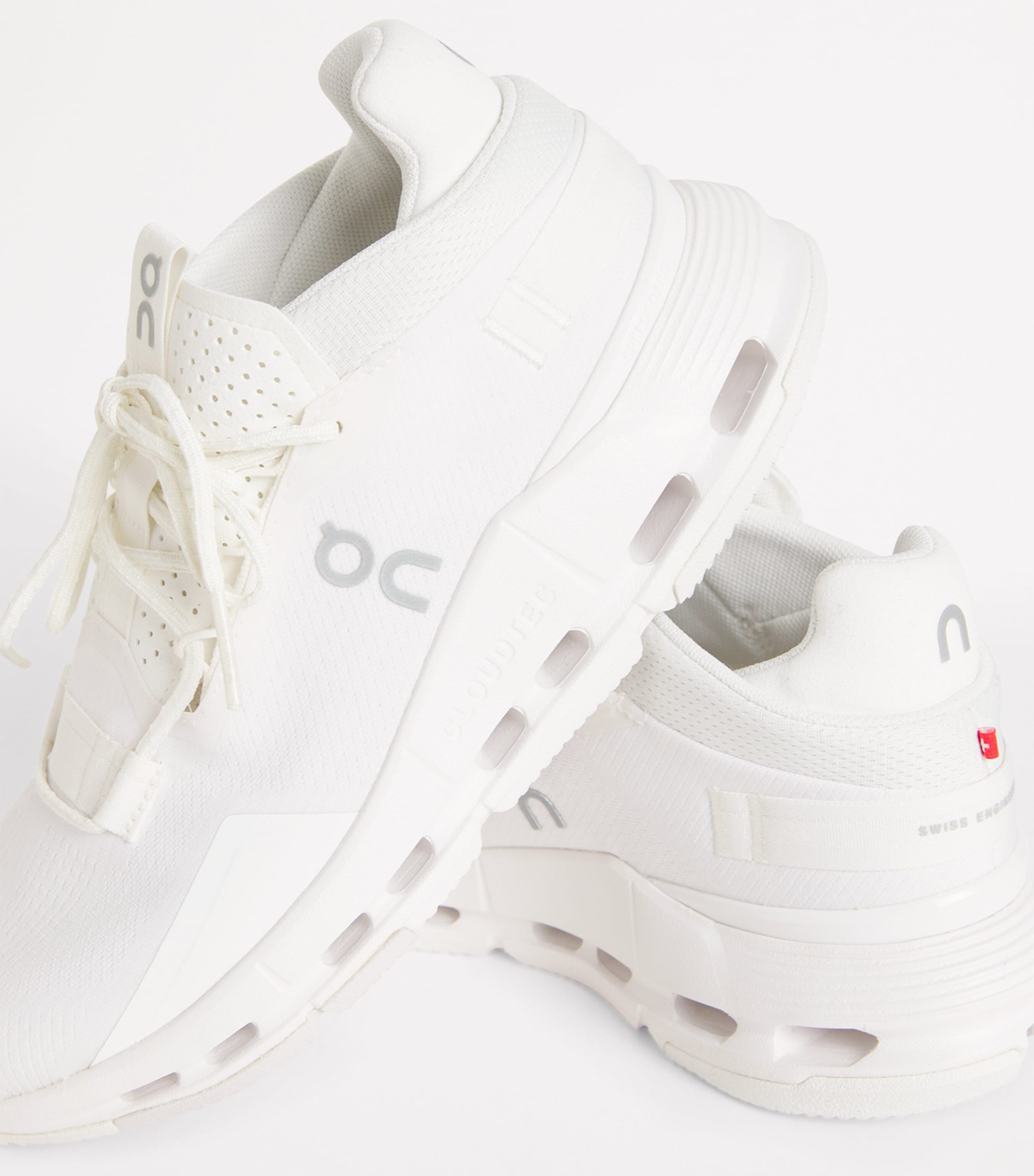 Cloudnova 2 Trainers ALL WHITE Image 7