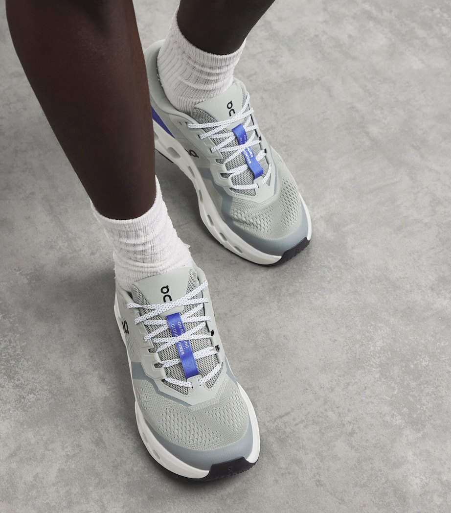 On Mens Cloudrunner 3 Trainers Tin | Iceberg Image 2