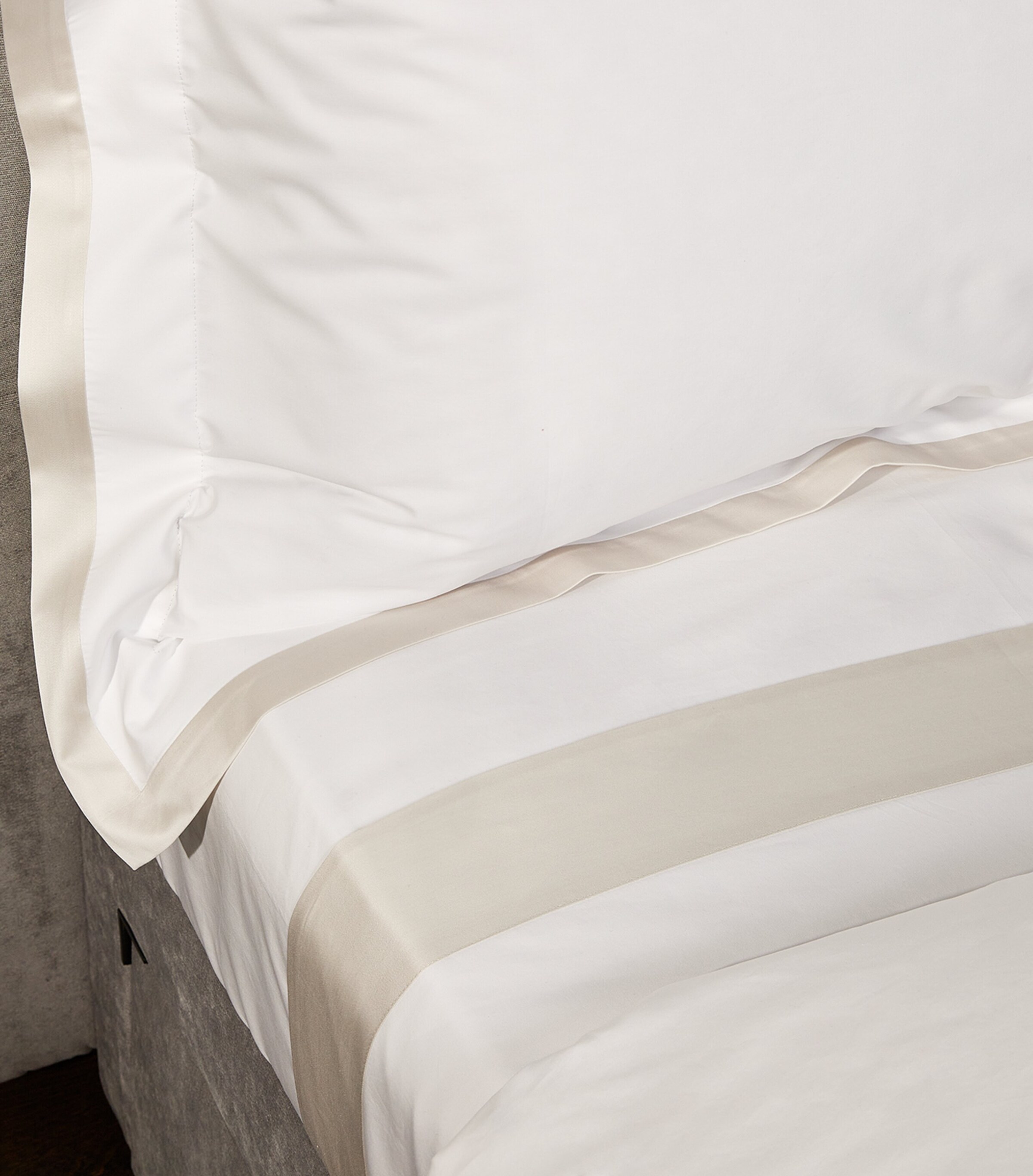 Celso De Lemos Hella Oxford Pillowcase (50cm x 75cm) Nacre Image 5