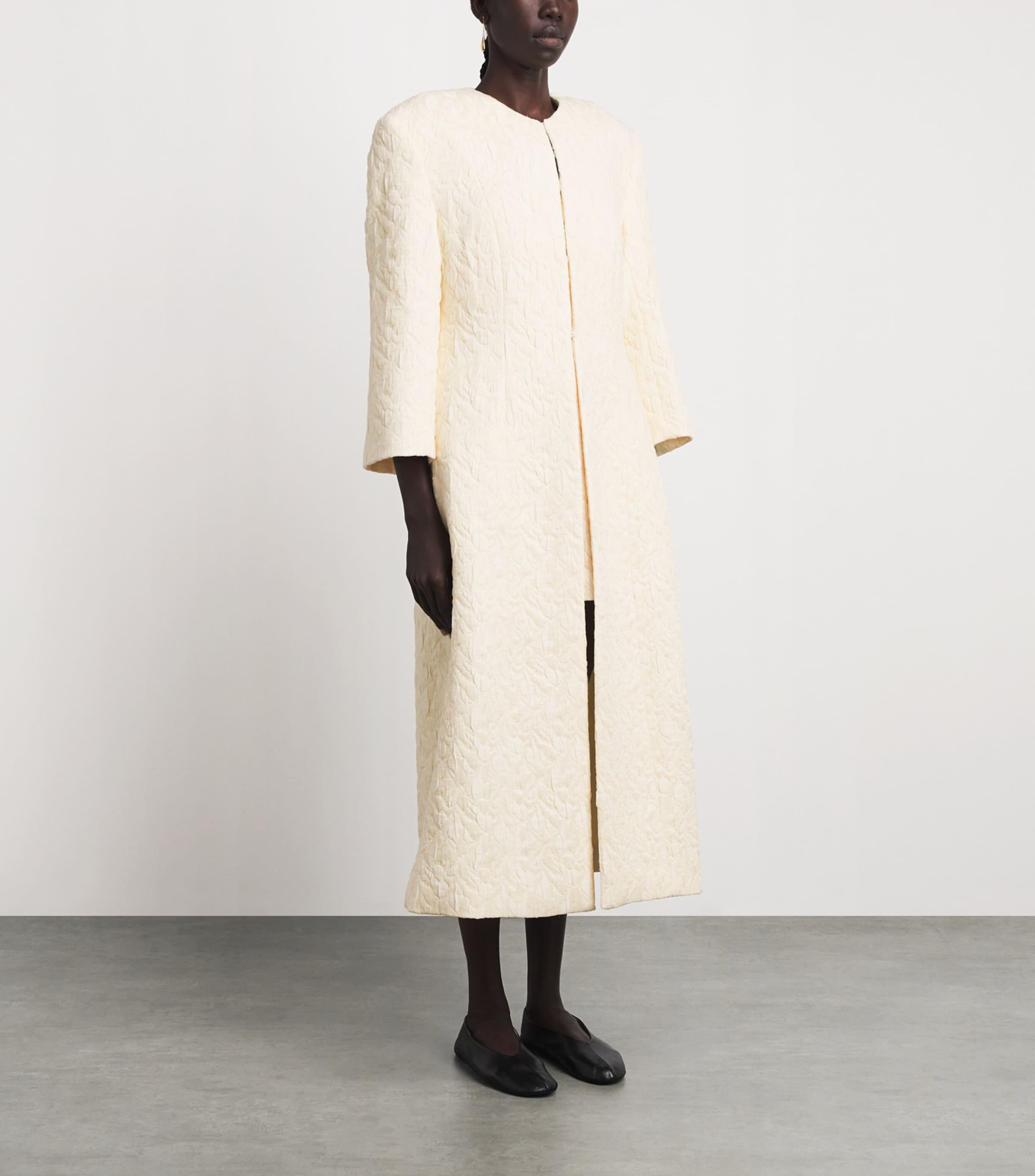 CAMILLA AND MARC Womens Cloqué Gracia Coat Mcrm Cream Image 4