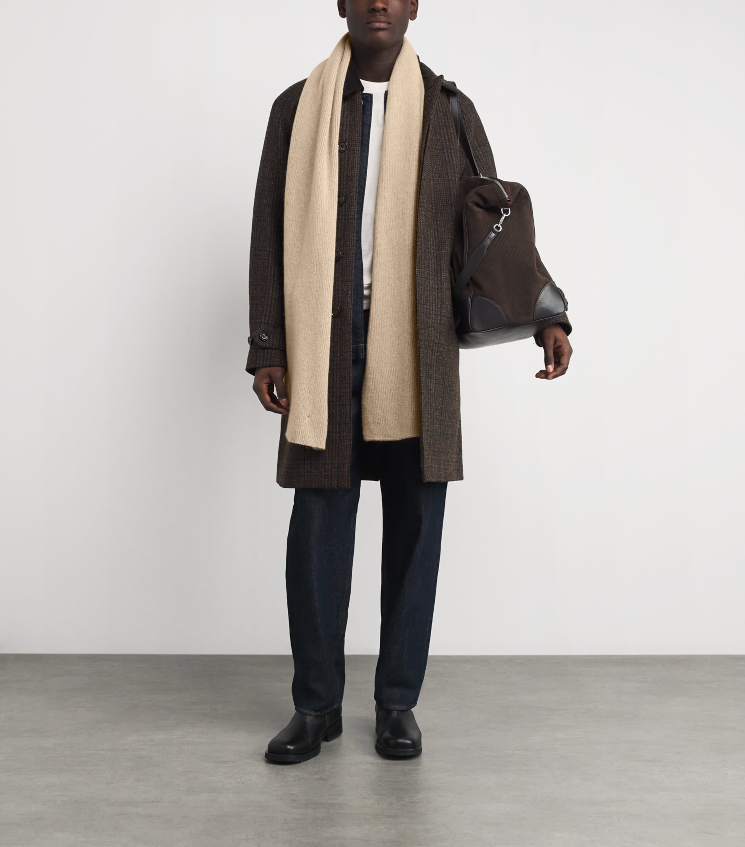 Lambswool Classic Scarf SAND Image 2