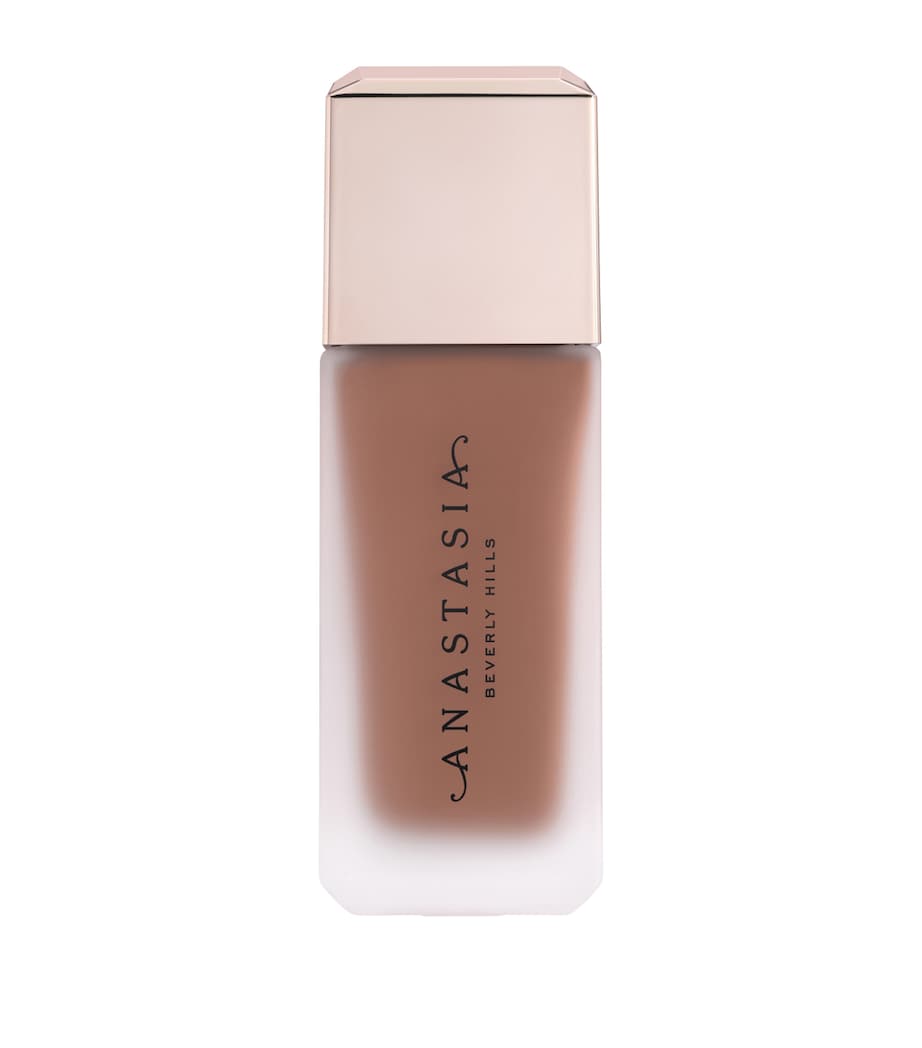 Impeccable Blurring Second-Skin Matte Foundation SHADE 23 7.5N Image 1