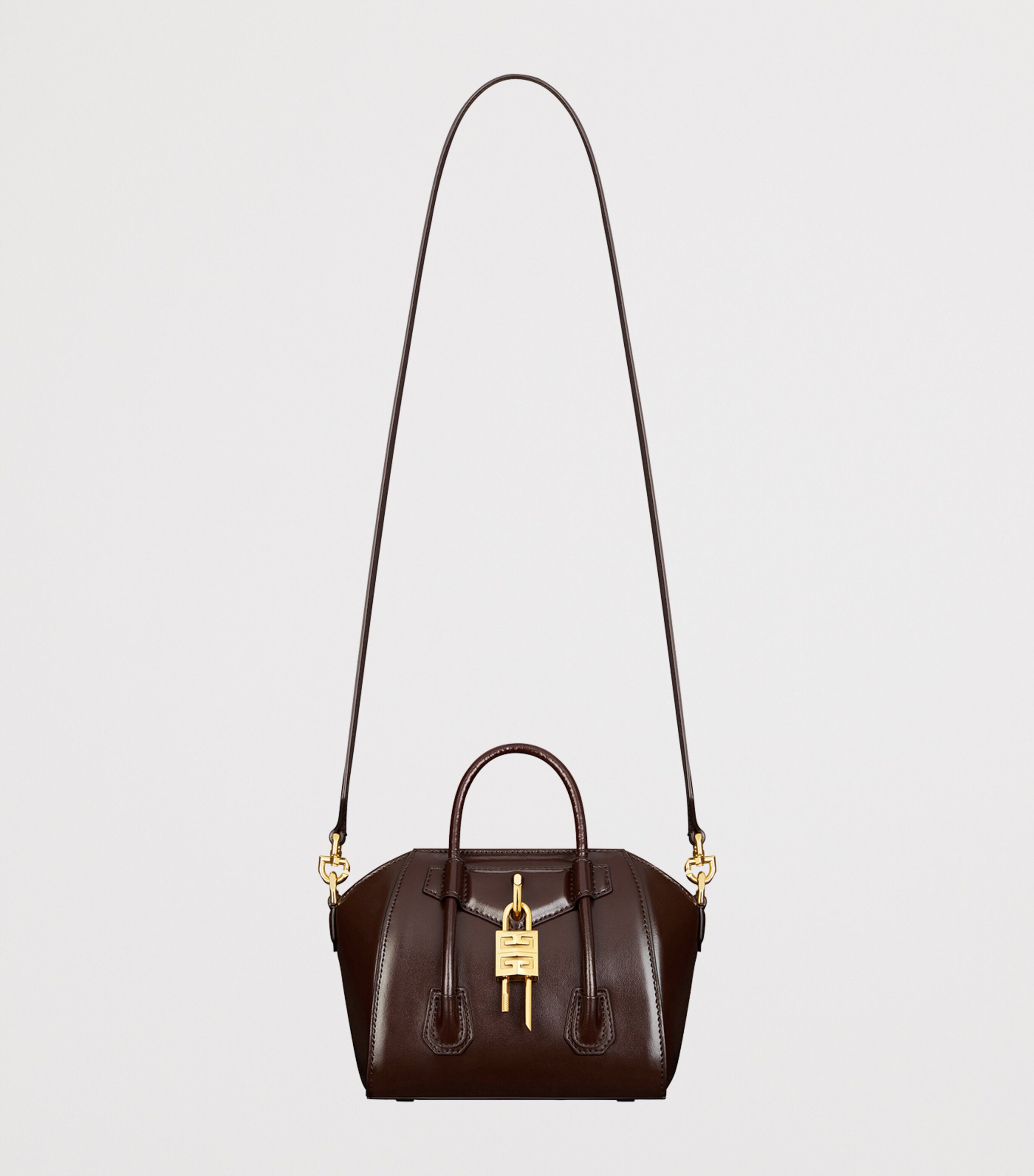 VIP◆関税送料込◆25SS◆【GIVENCHY】TOY ANTIGONA LOCK HANDBAG Black Antigona Toy Lock Bag by Givenchy on Sale