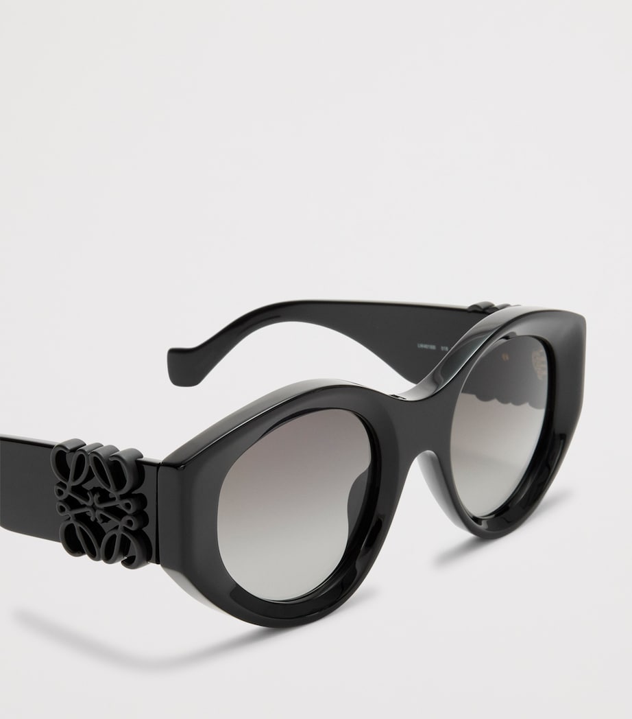 LOEWE Maxi Anagram Butterfly Sunglasses Black Black Image 4