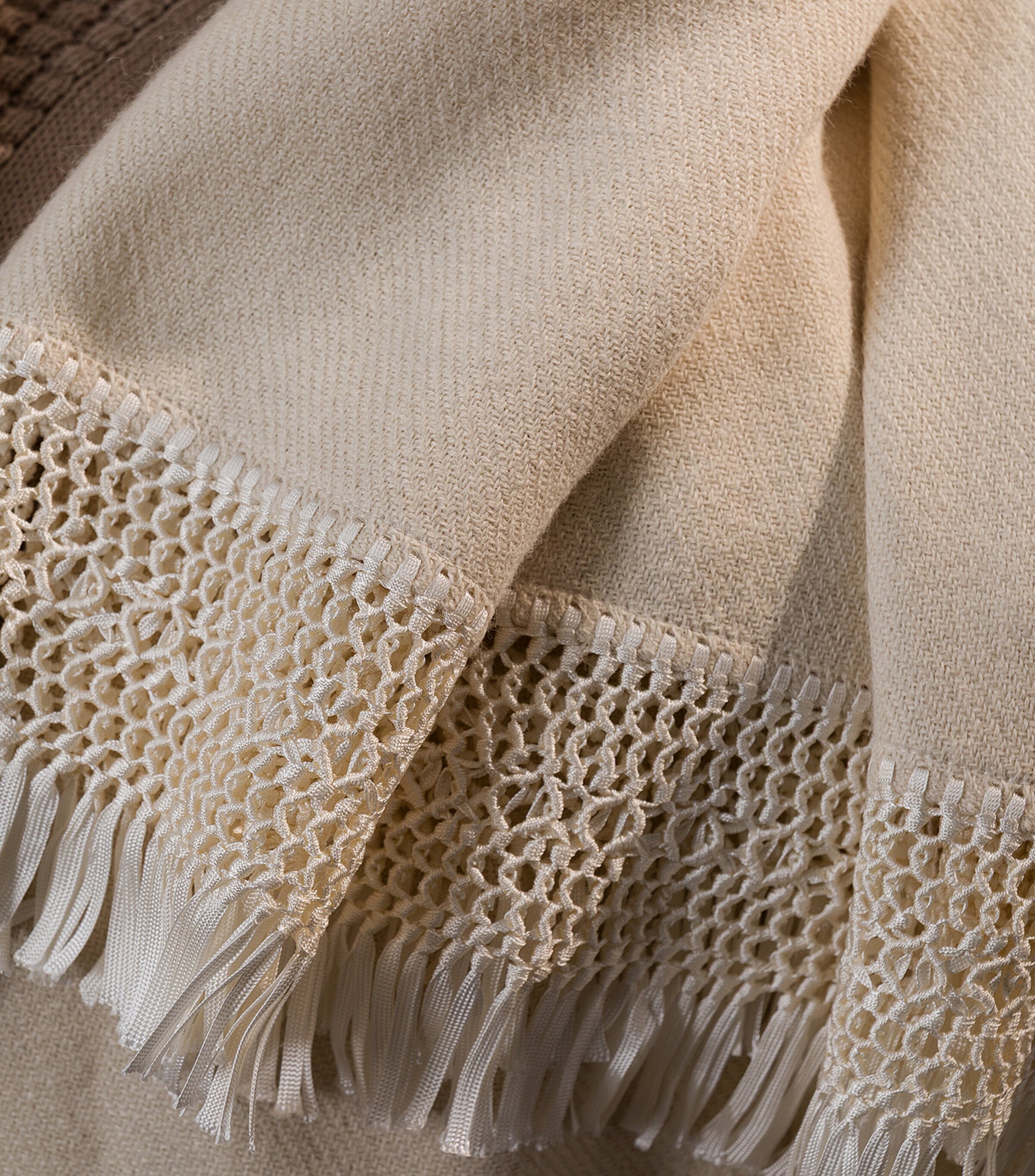 Hamam Alpaca Throw (130cm x 180cm) Ivory Image 3