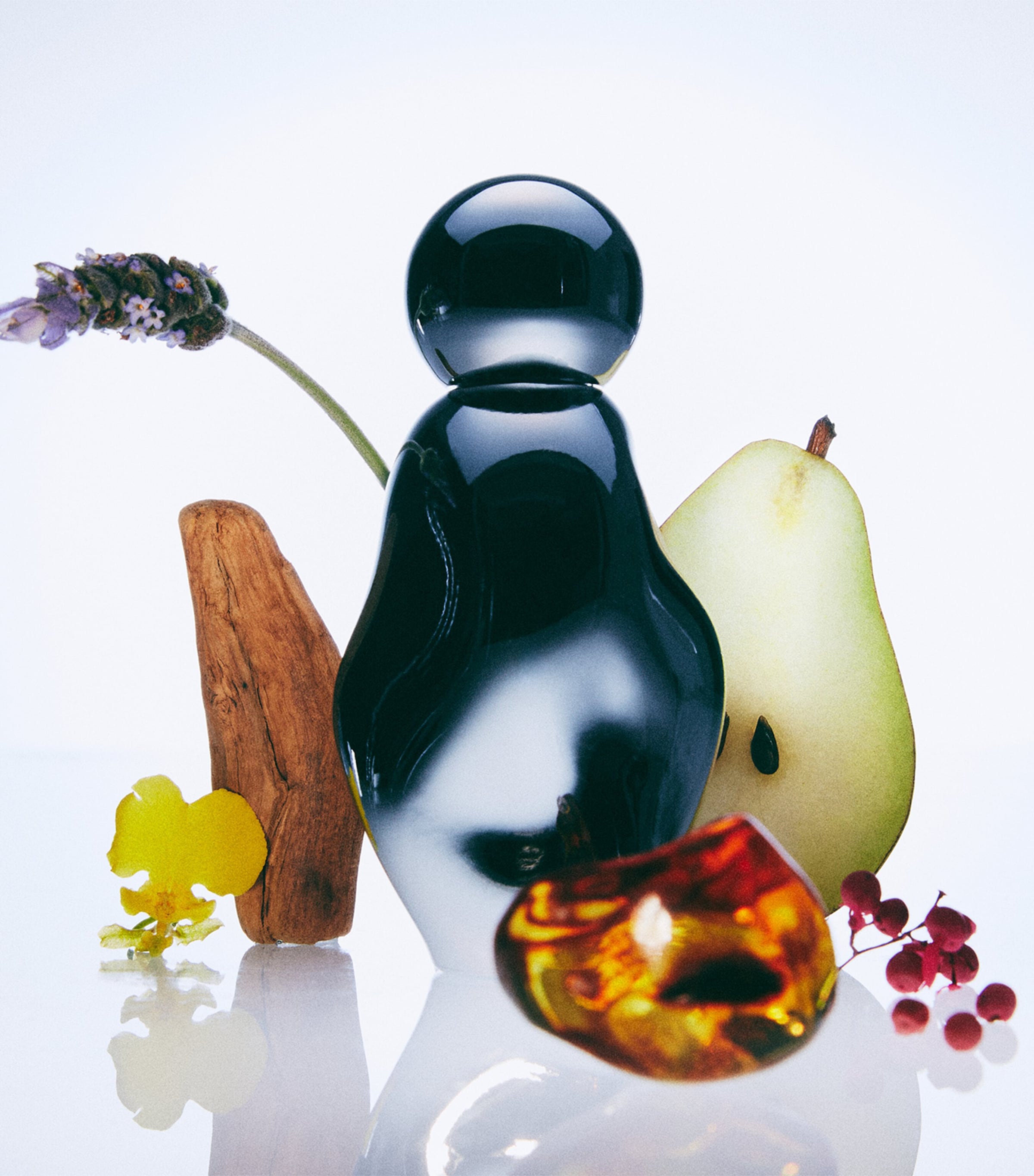 Cosmic by Kylie Jenner 2.0 Eau de Parfum (30ml) NO COLOUR Image 2