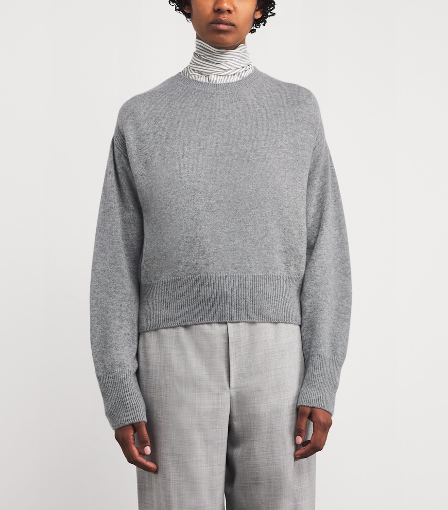 Cashmere Round-Neck Sweater 0951 - MEDIUM GREY Image 3